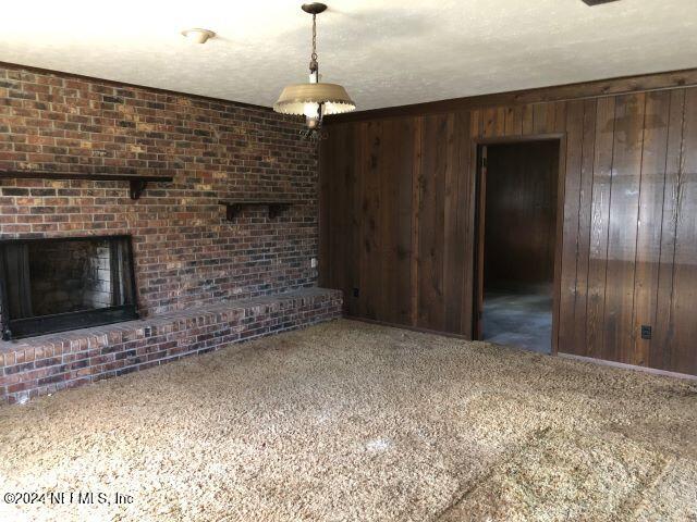 6109 HARLOW Boulevard