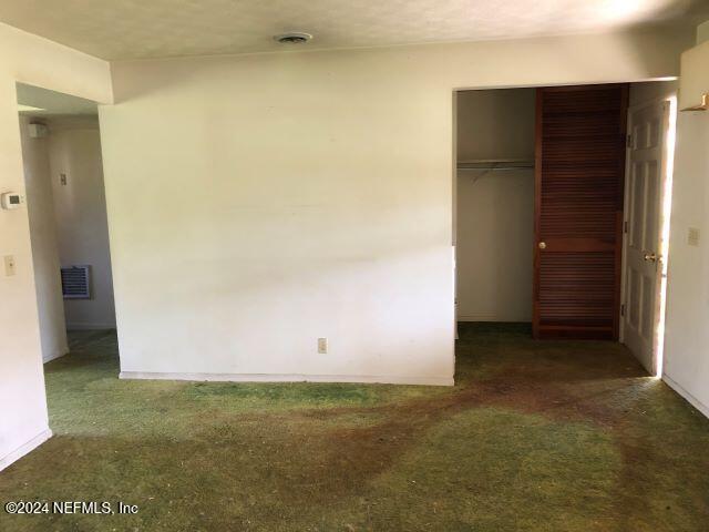 6109 HARLOW Boulevard