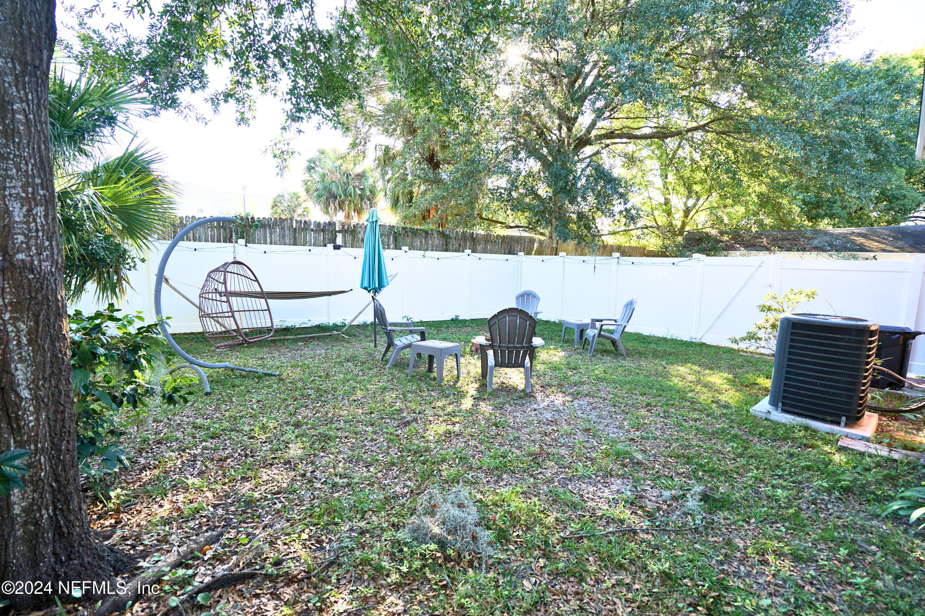 432 W 46TH Street