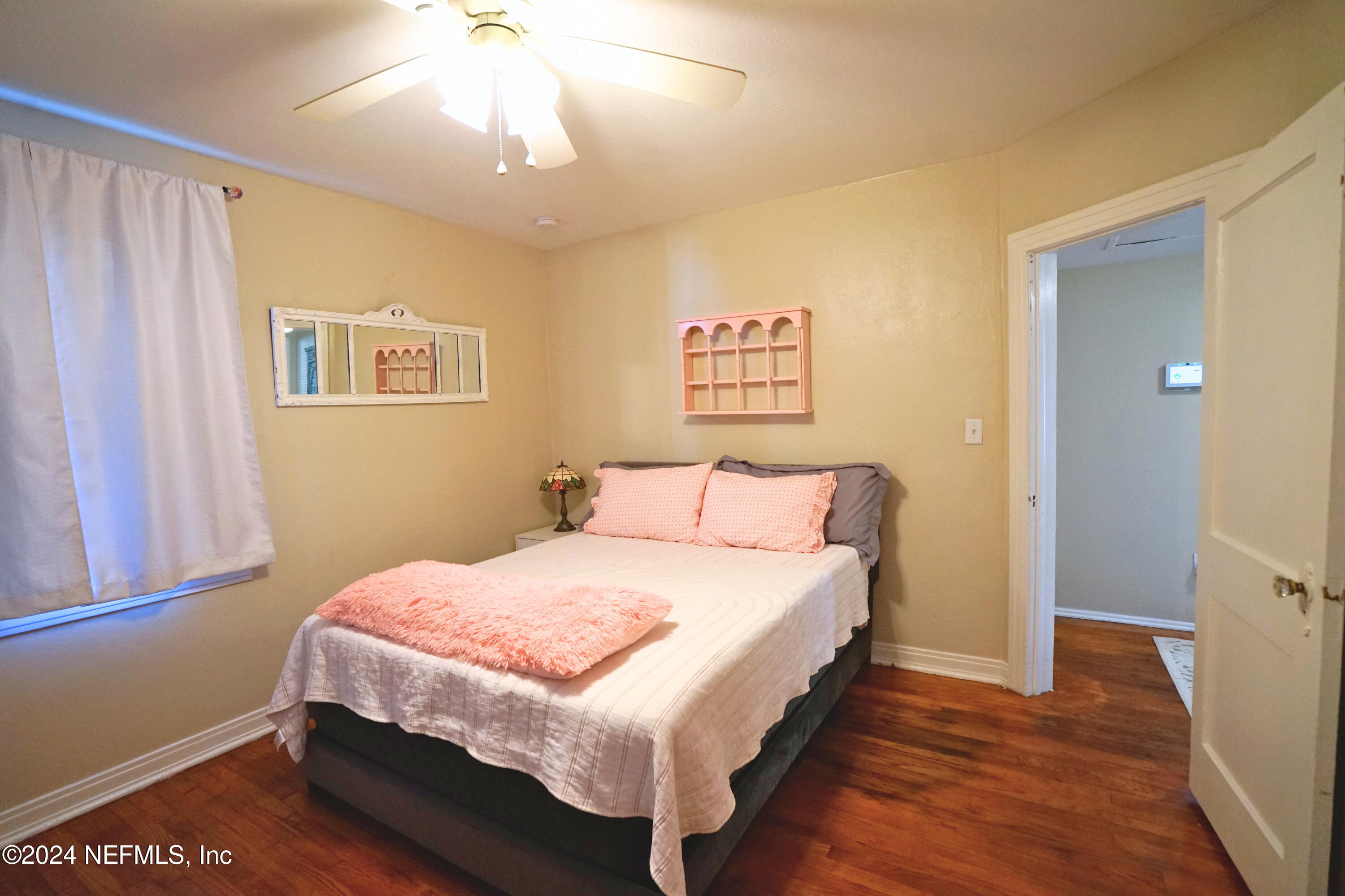 432 W 46TH Street