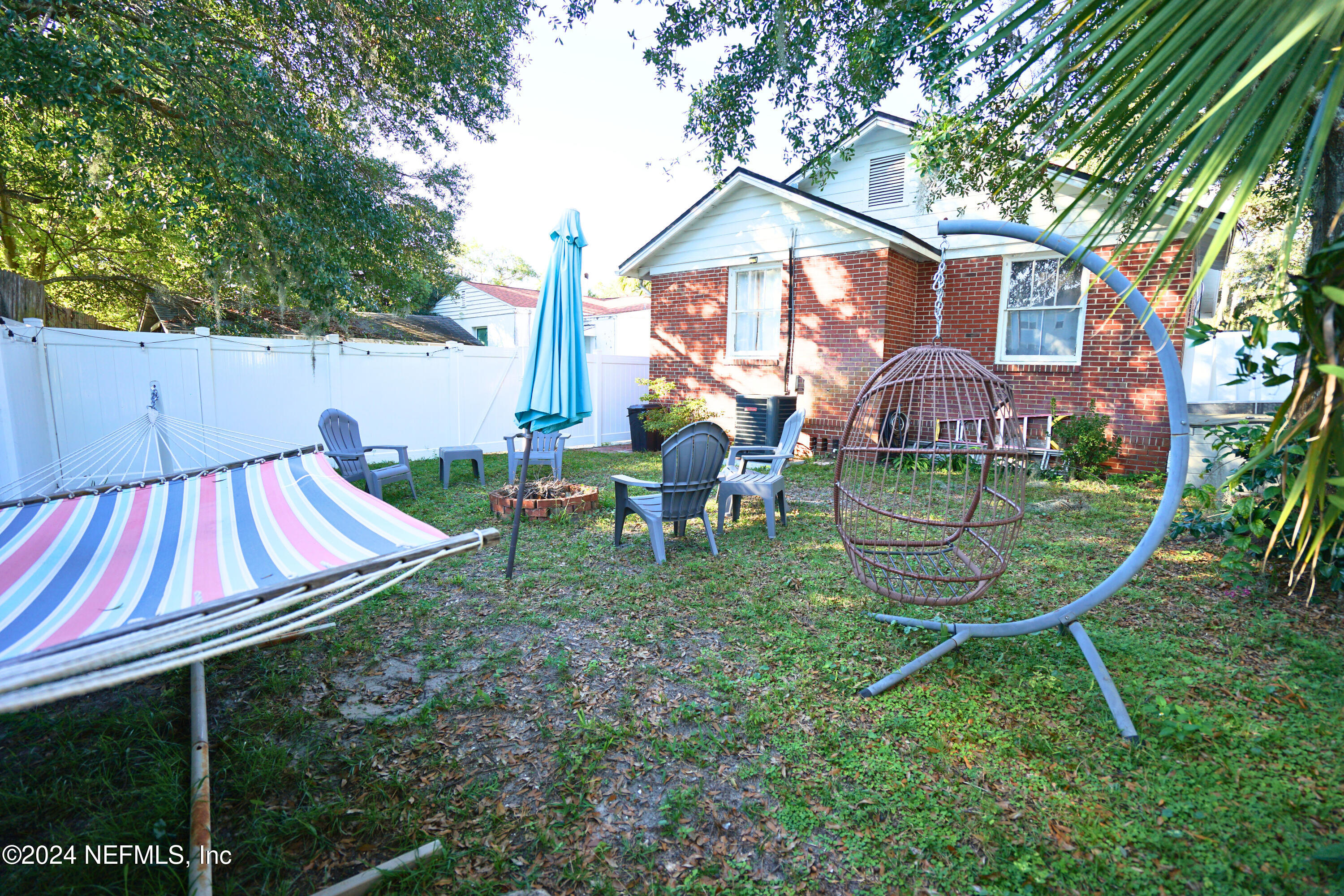 432 W 46TH Street