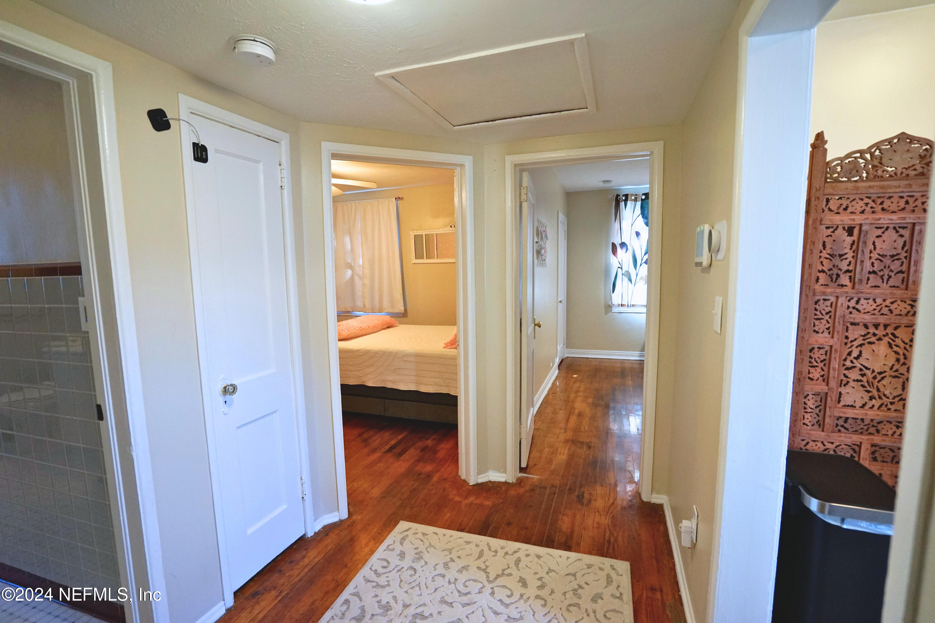 432 W 46TH Street
