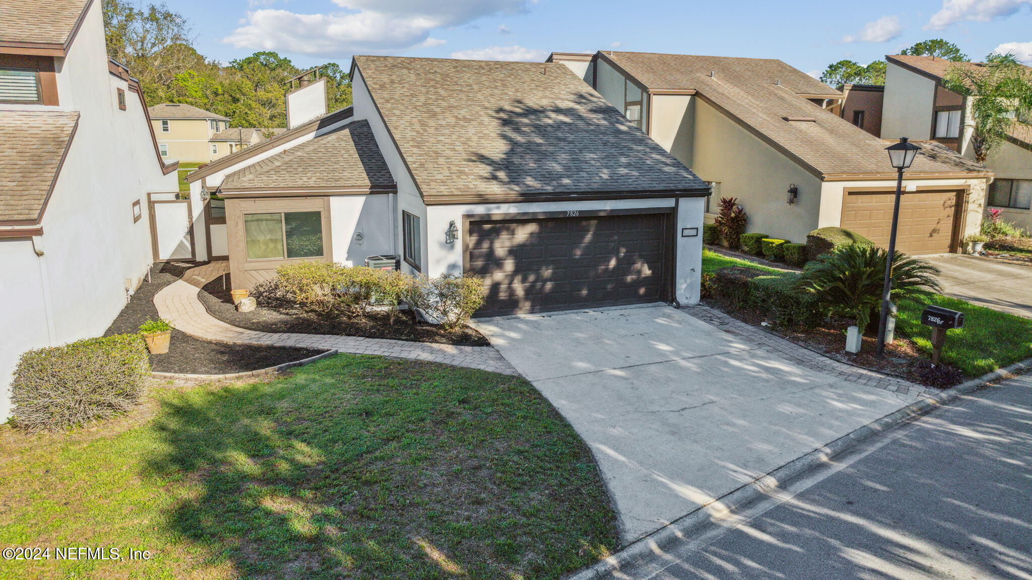 7826 LINKSIDE Drive