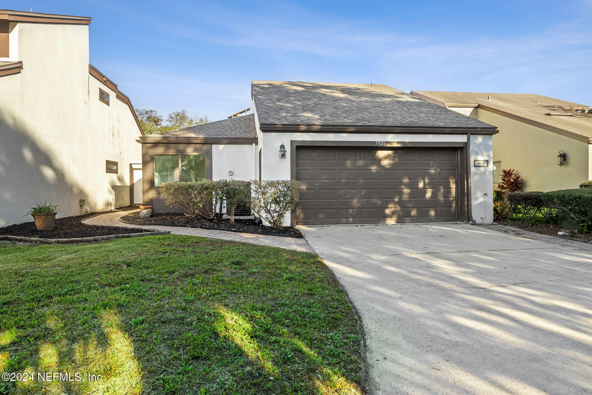 7826 LINKSIDE Drive