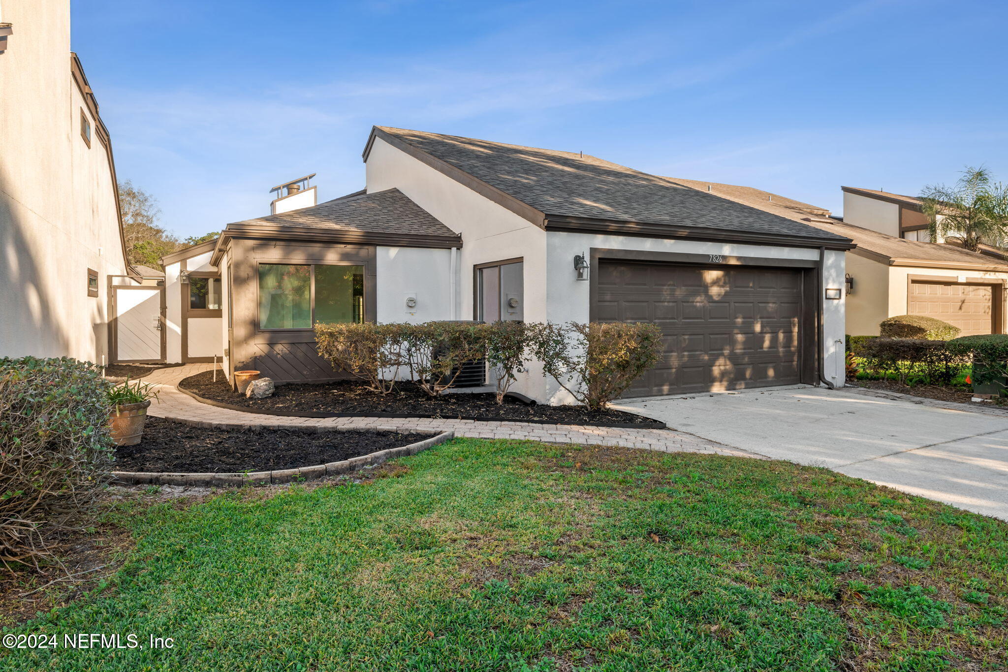 7826 LINKSIDE Drive