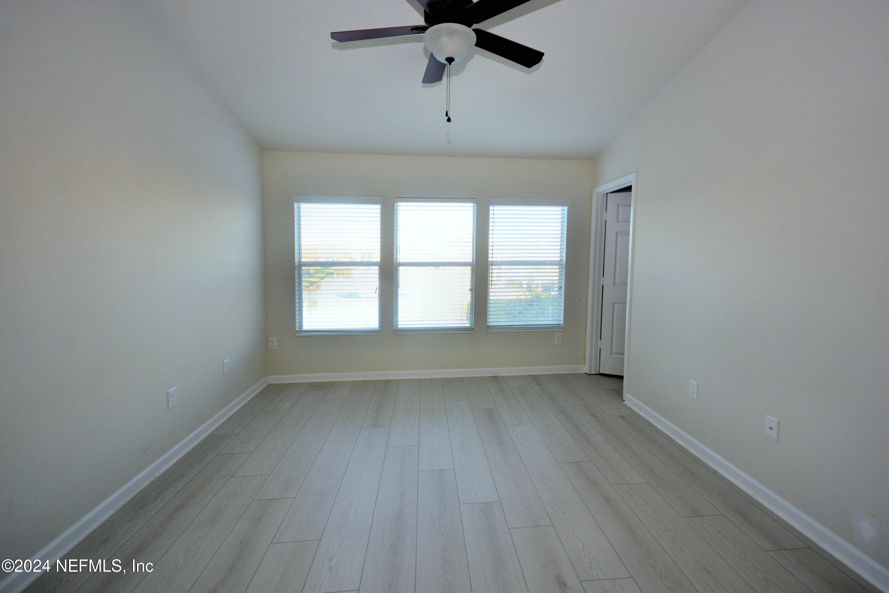 6941 WOODY VINE Drive