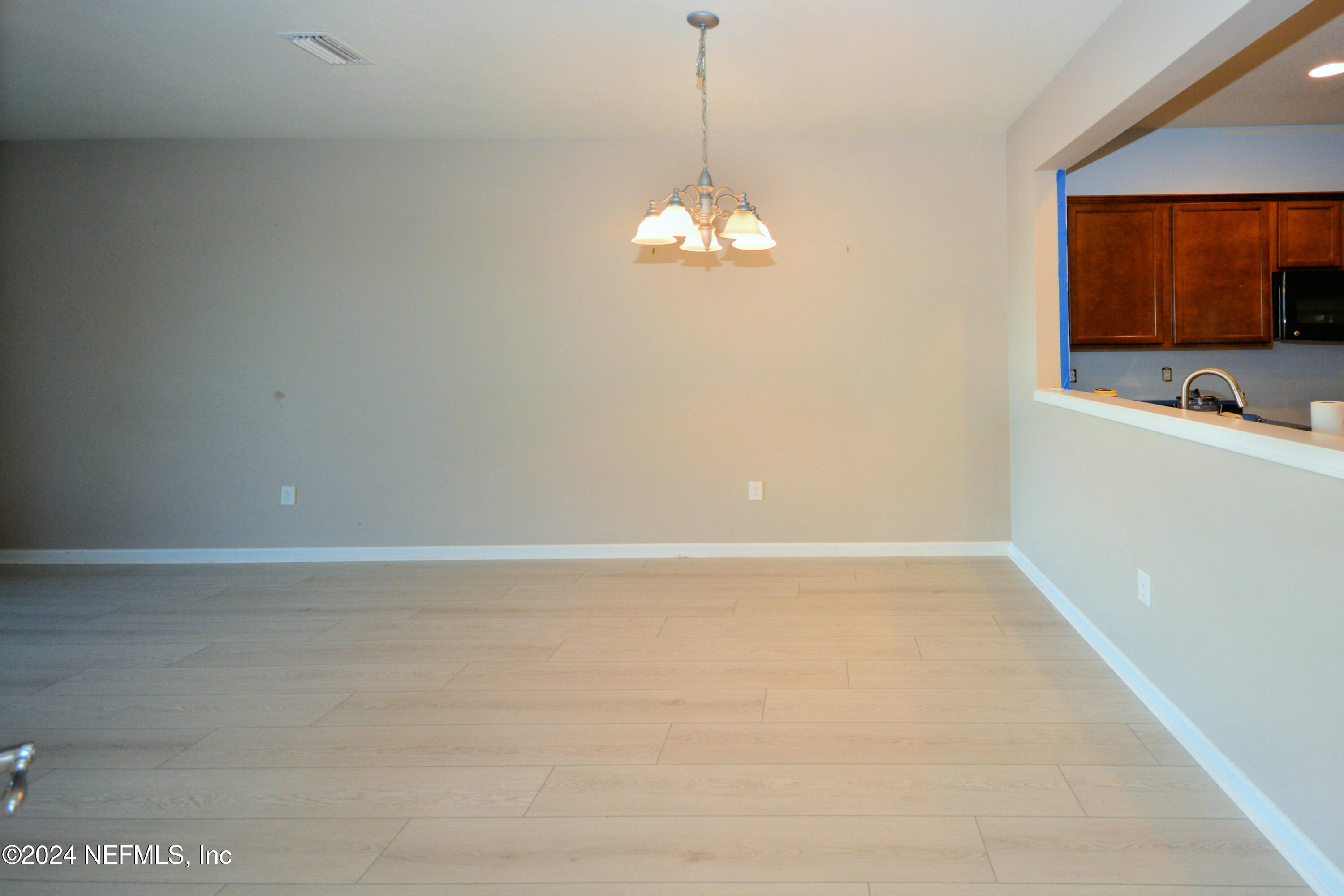 6941 WOODY VINE Drive