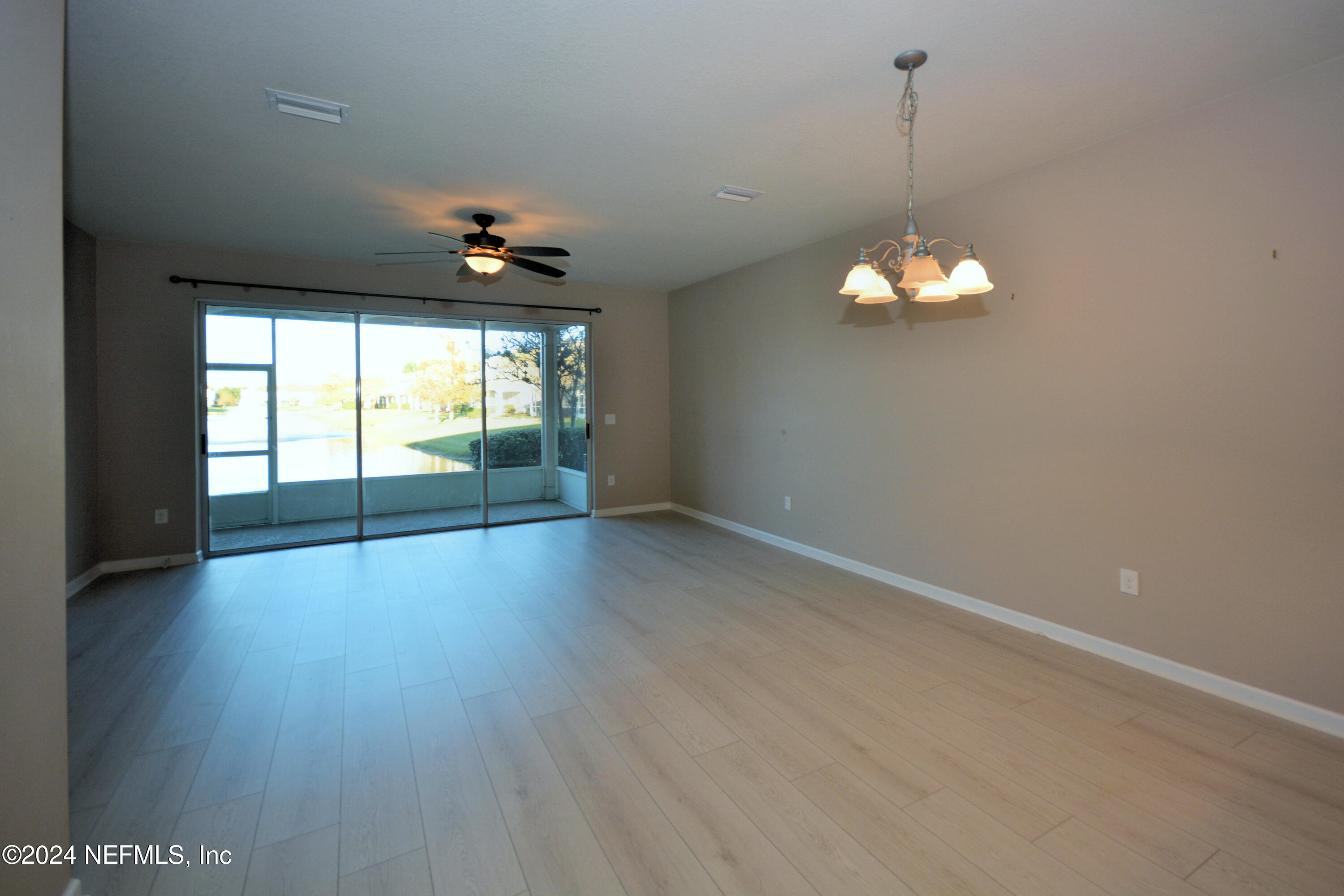 6941 WOODY VINE Drive