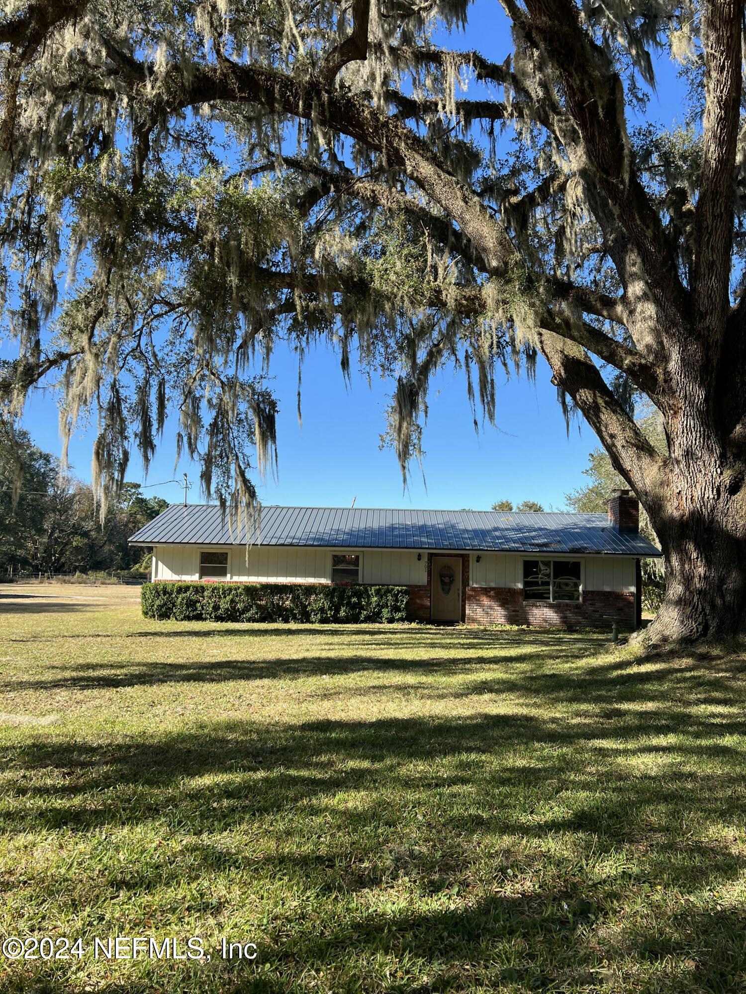 701 WALKER Drive