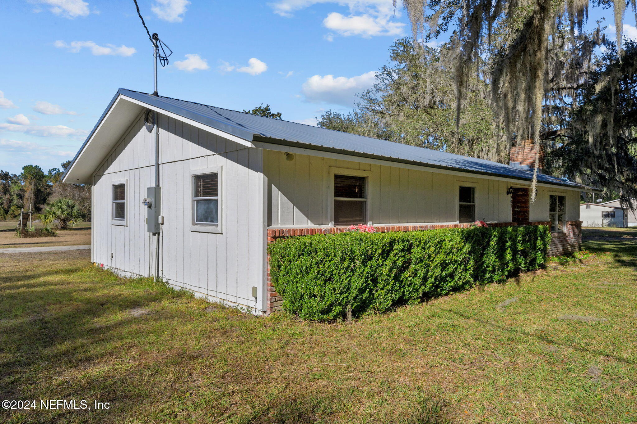 701 WALKER Drive