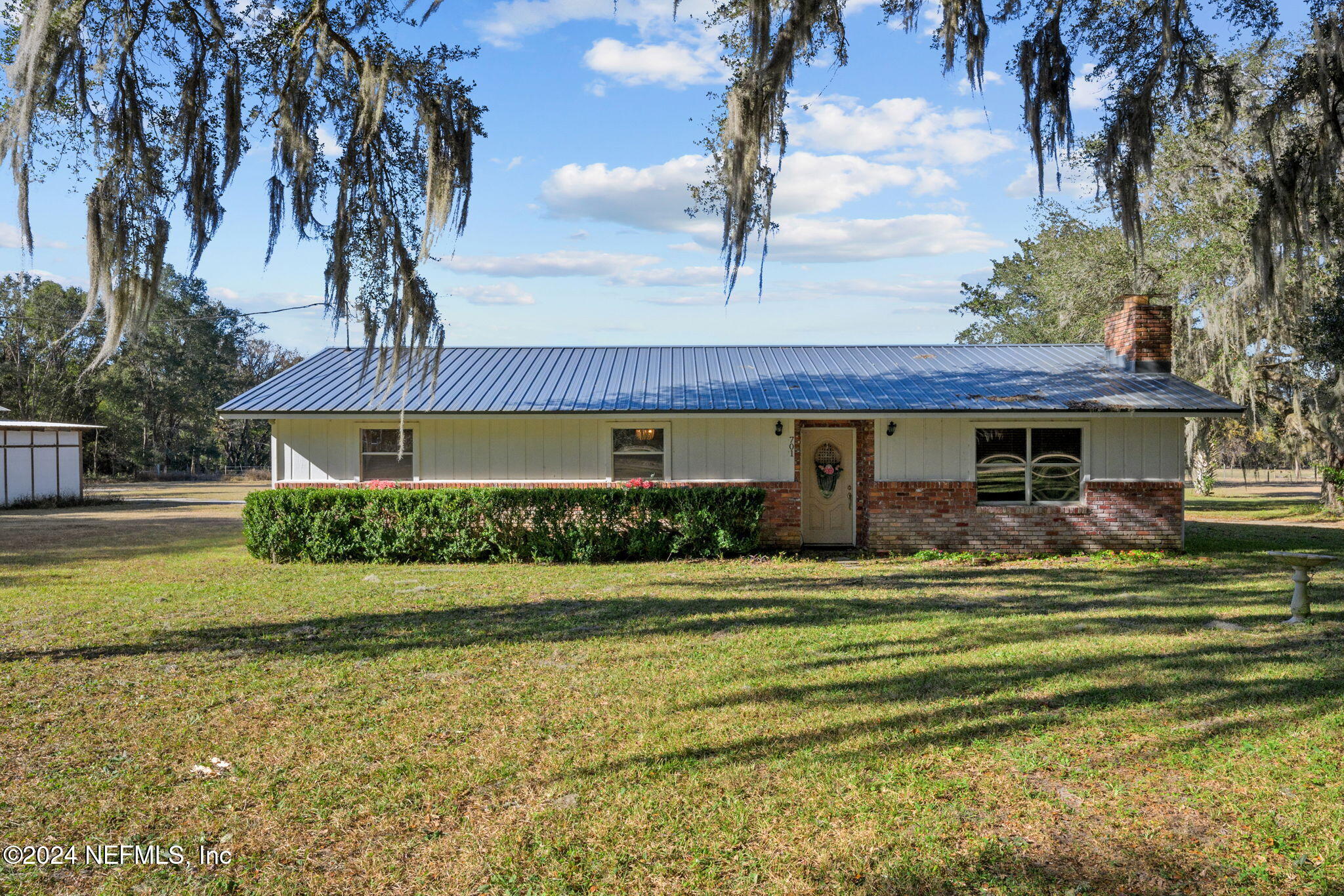701 WALKER Drive