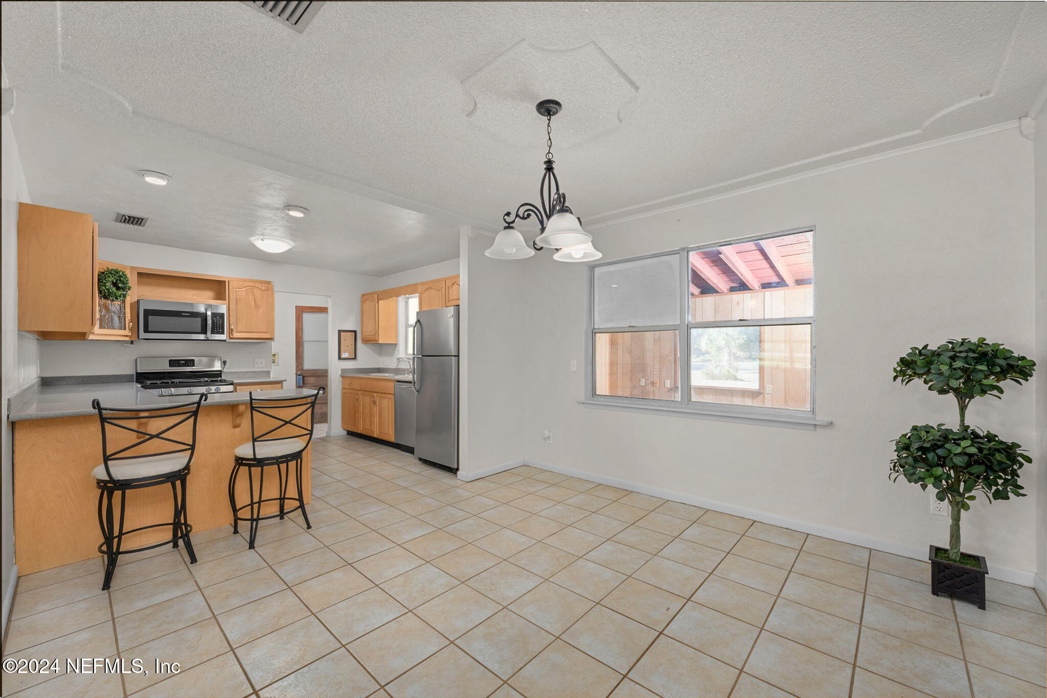 701 WALKER Drive
