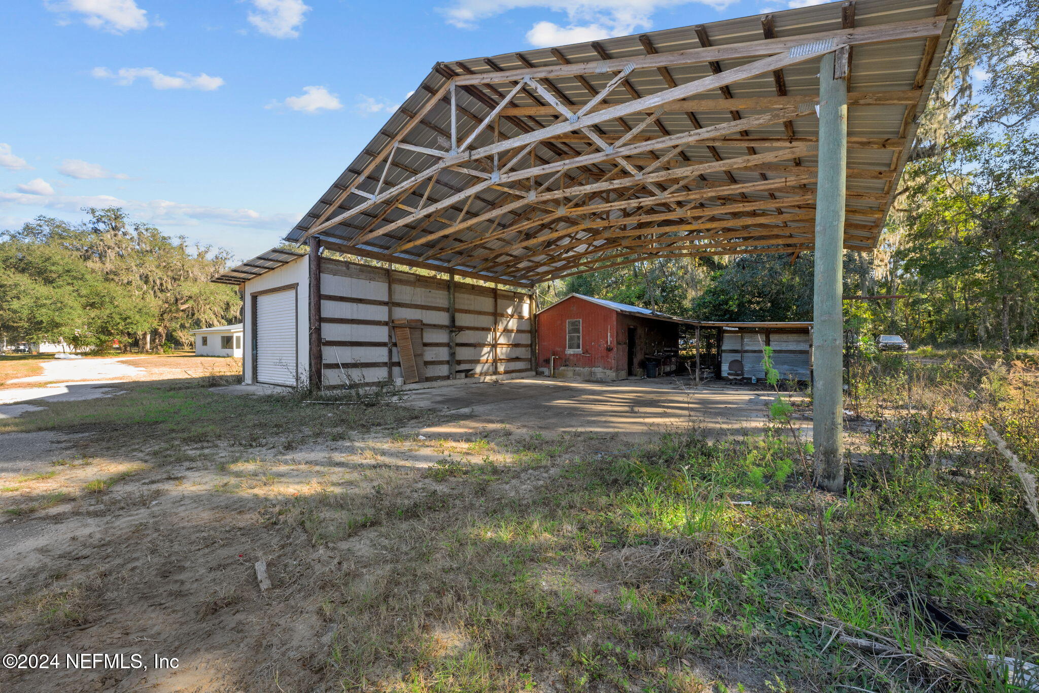 701 WALKER Drive