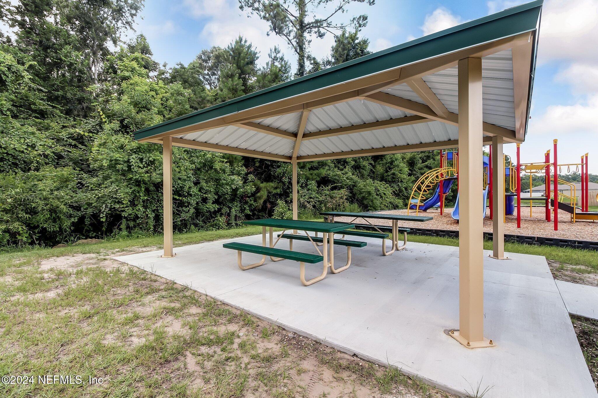 45199 INGLEHAM Circle
