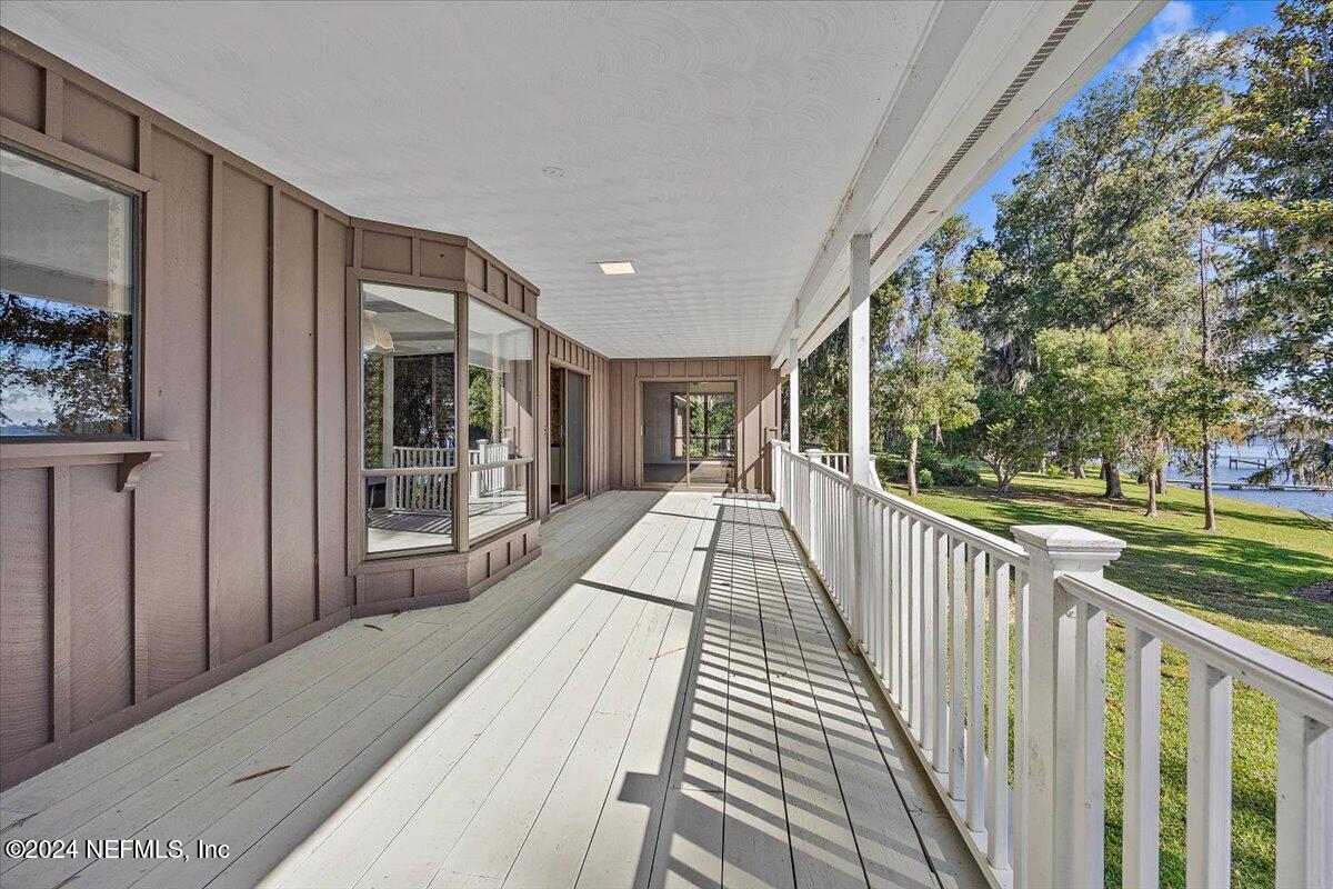 3065 DOCTORS LAKE Drive
