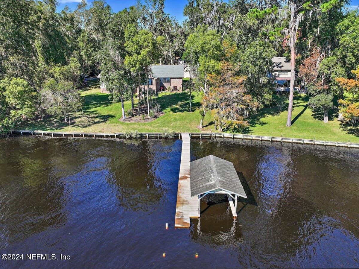 3065 DOCTORS LAKE Drive