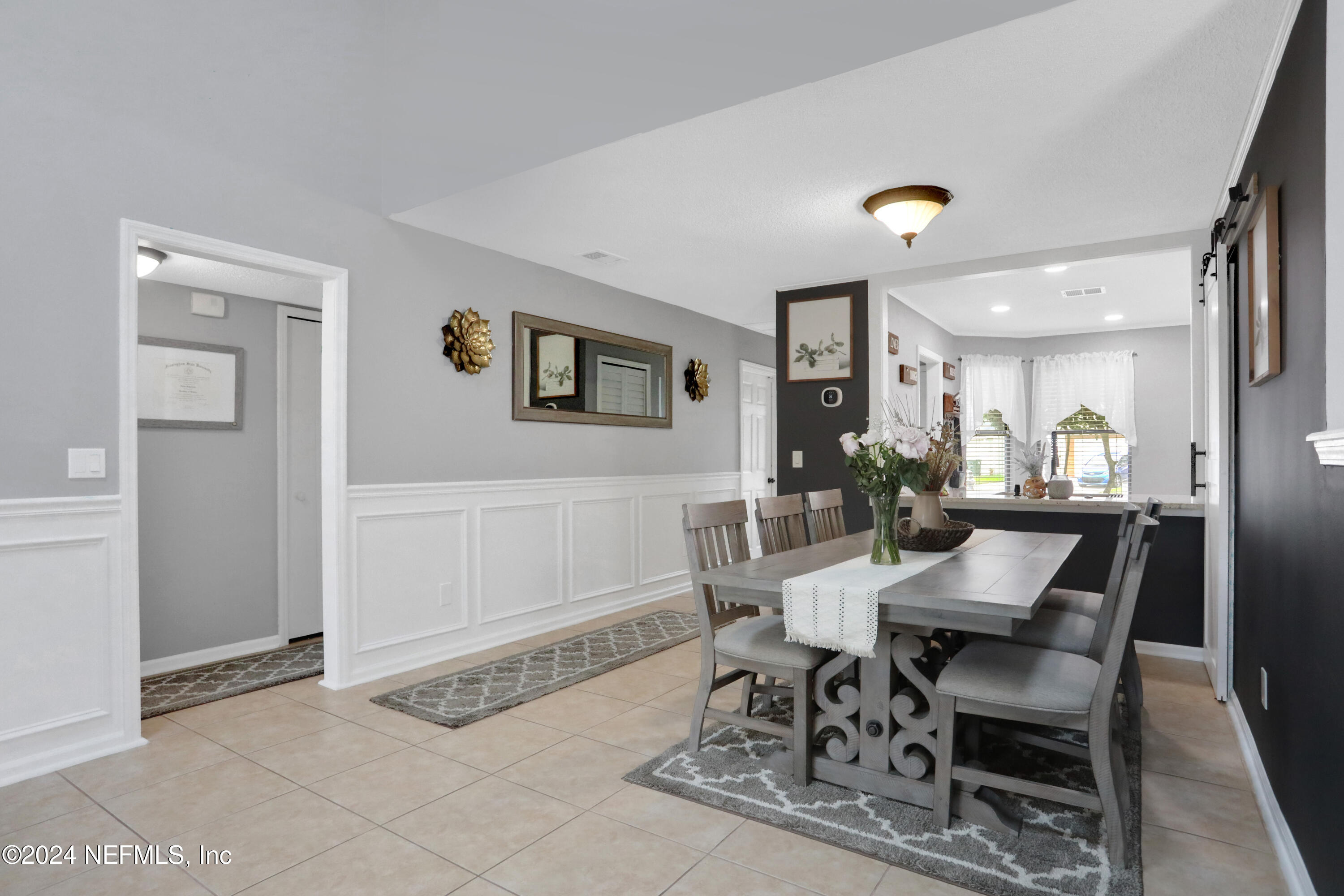 837 ARIES Road W