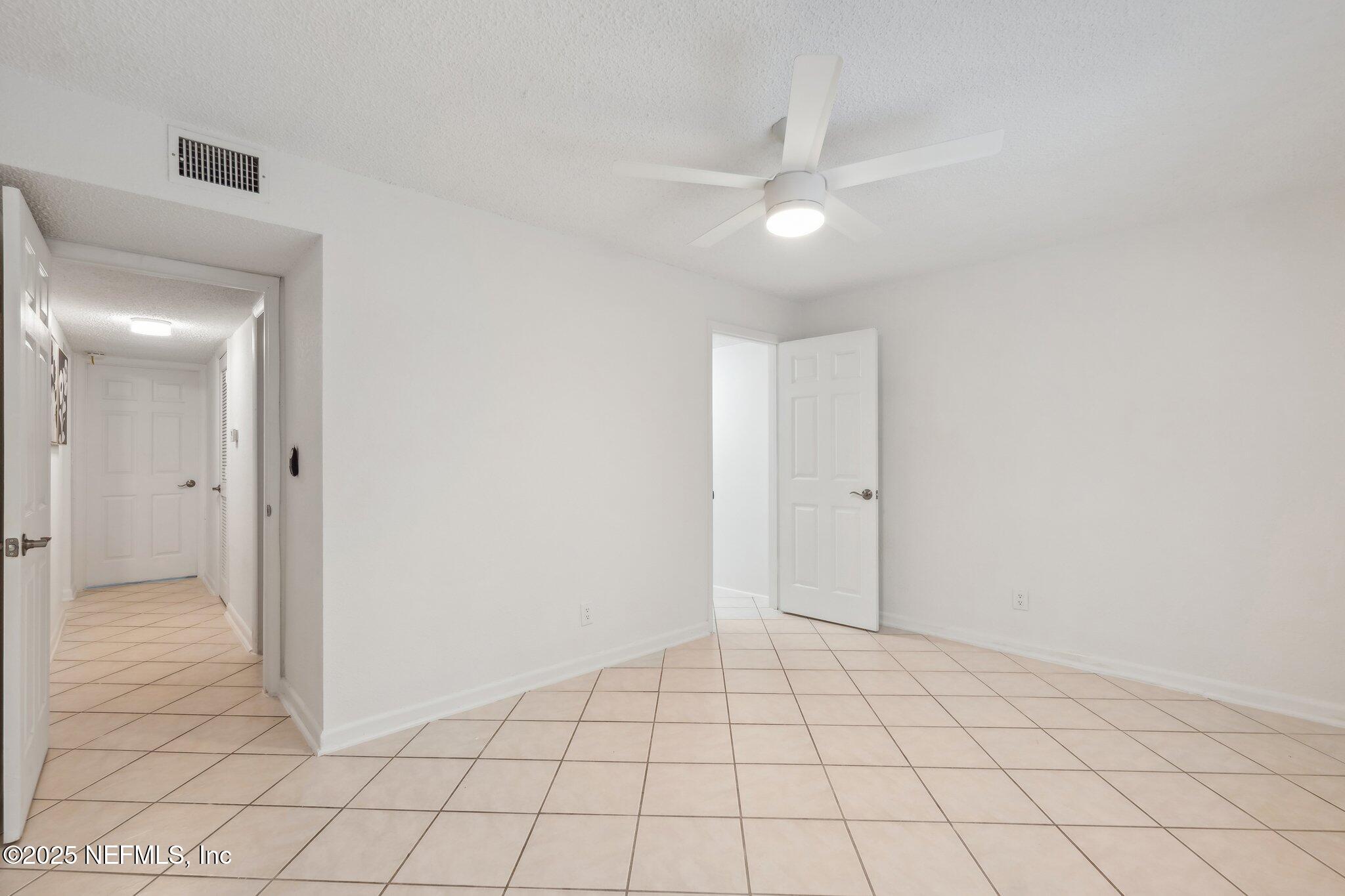 5811 ATLANTIC Boulevard 19