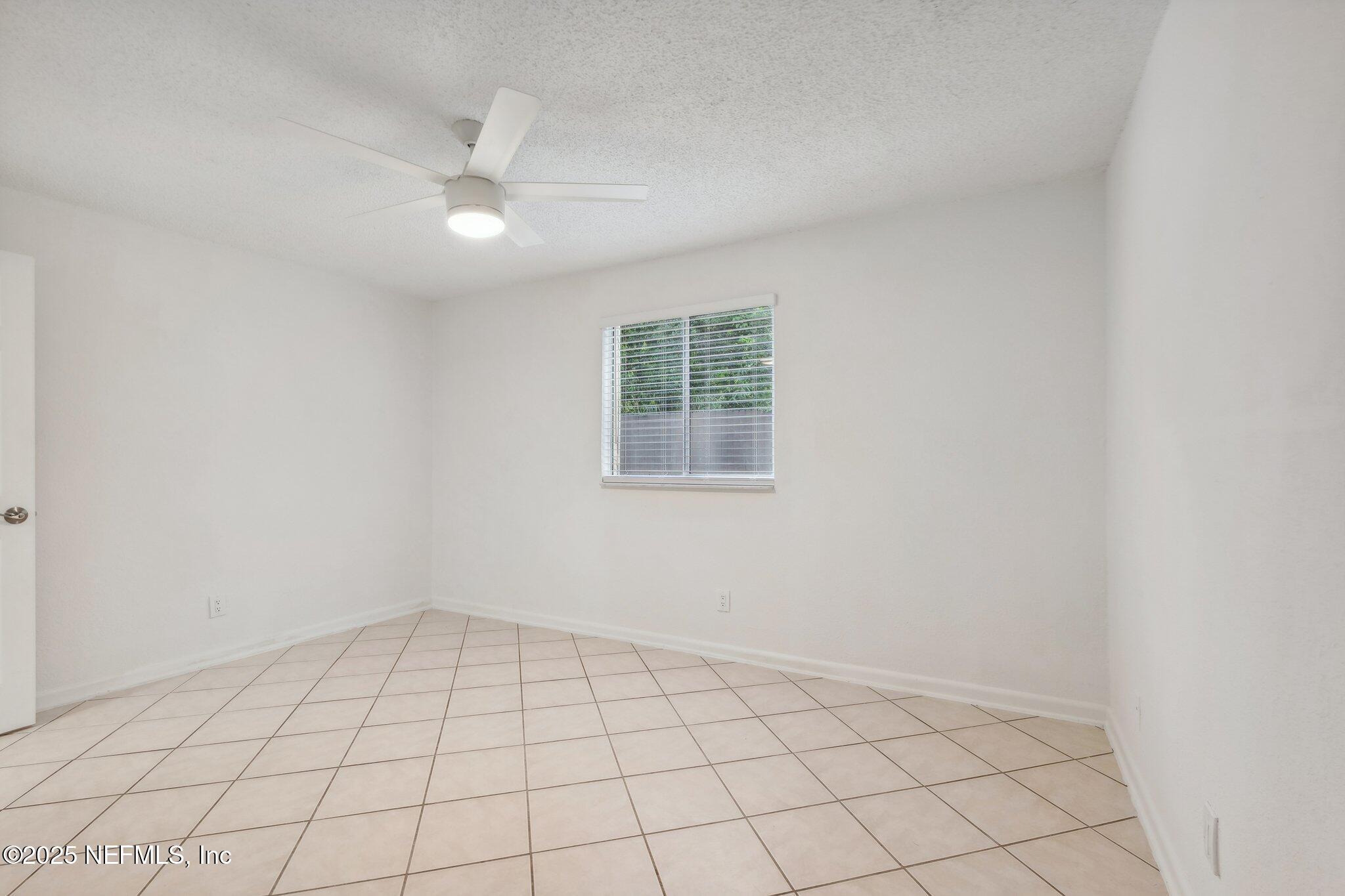 5811 ATLANTIC Boulevard 19