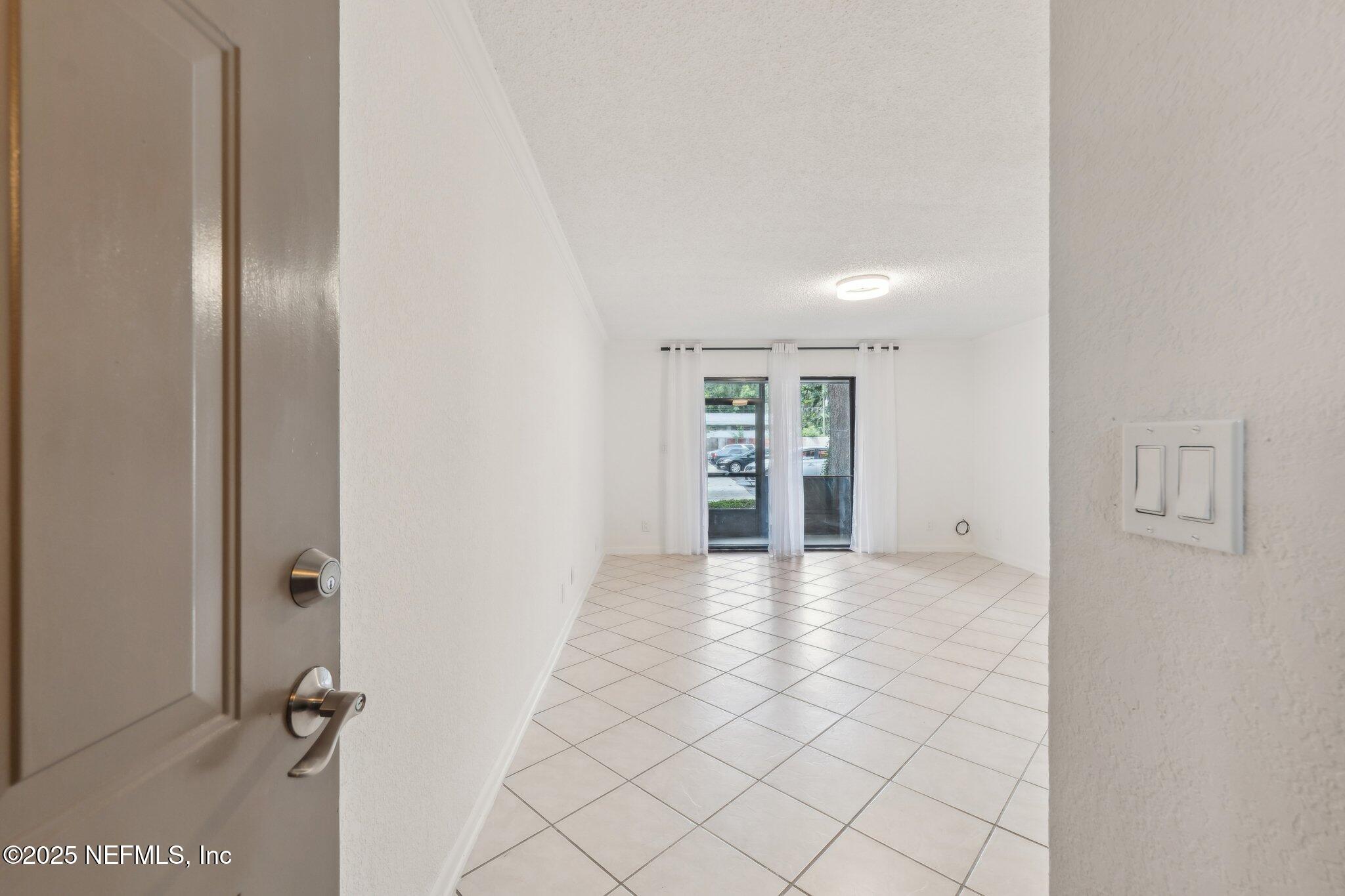 5811 ATLANTIC Boulevard 19