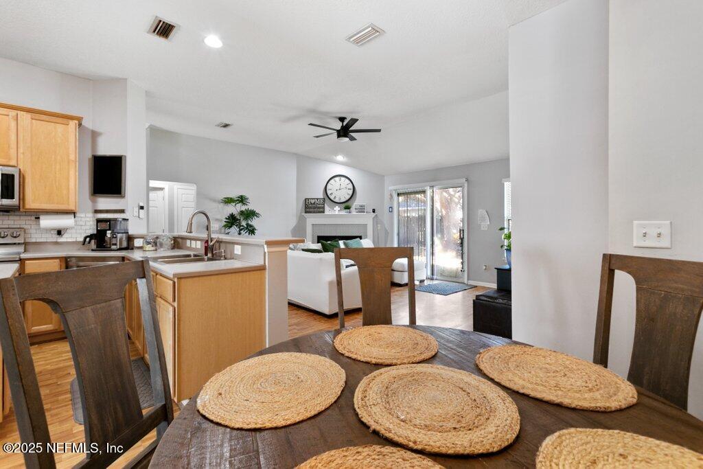 13939 SEA PRAIRIE Lane