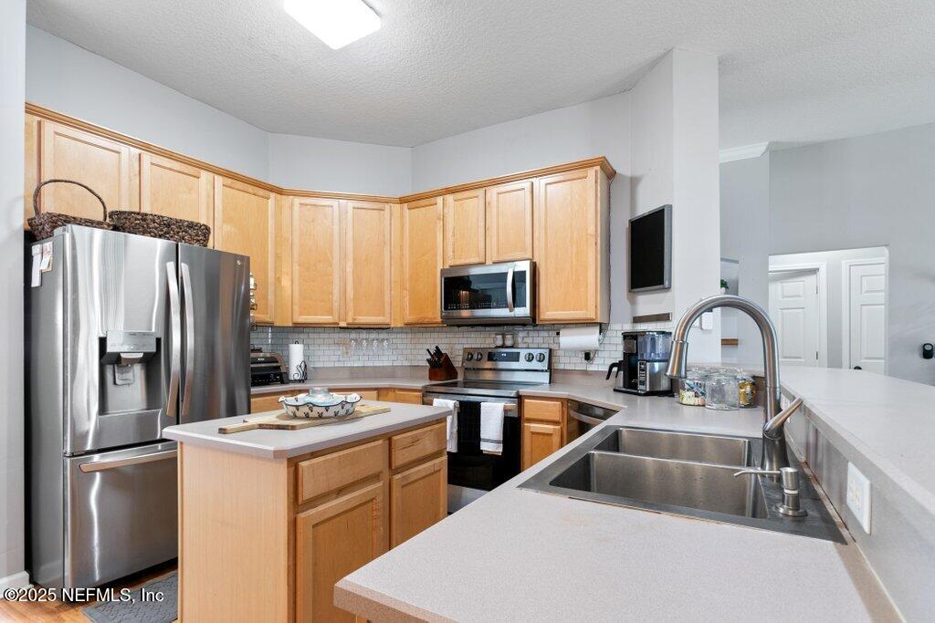 13939 SEA PRAIRIE Lane