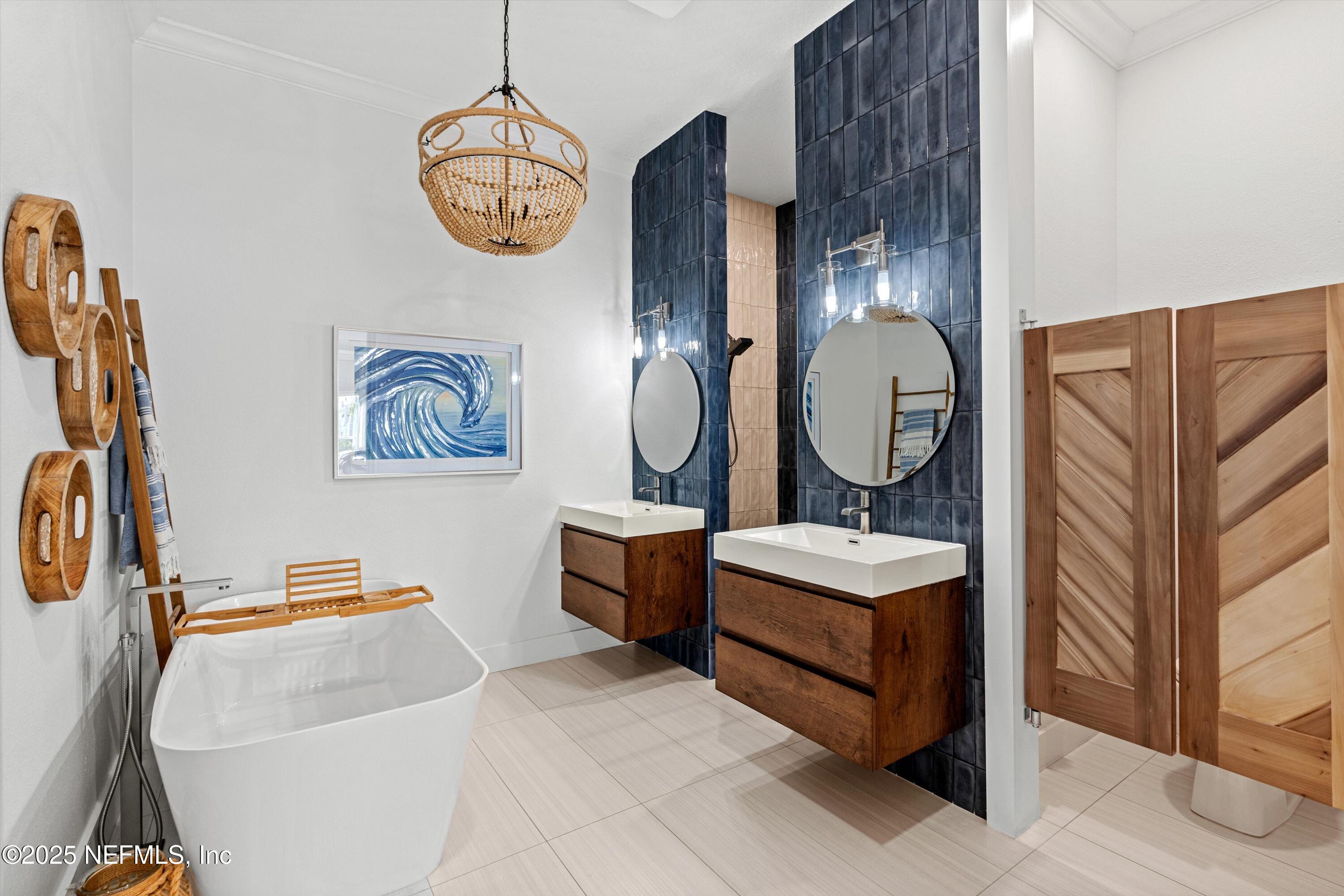 146 WATERLINE Drive, St. Johns
