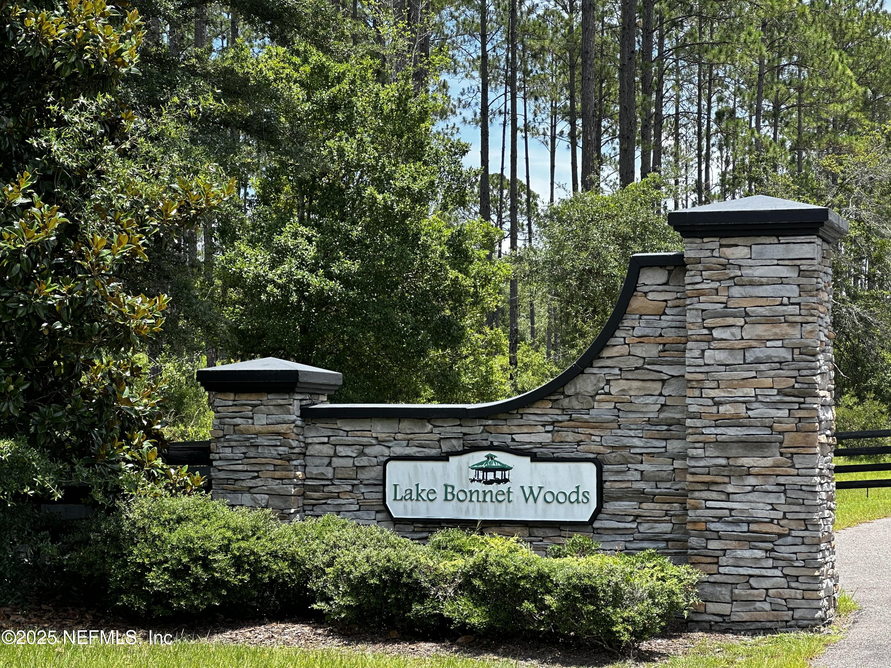 LOT 6 NE 69TH Place
