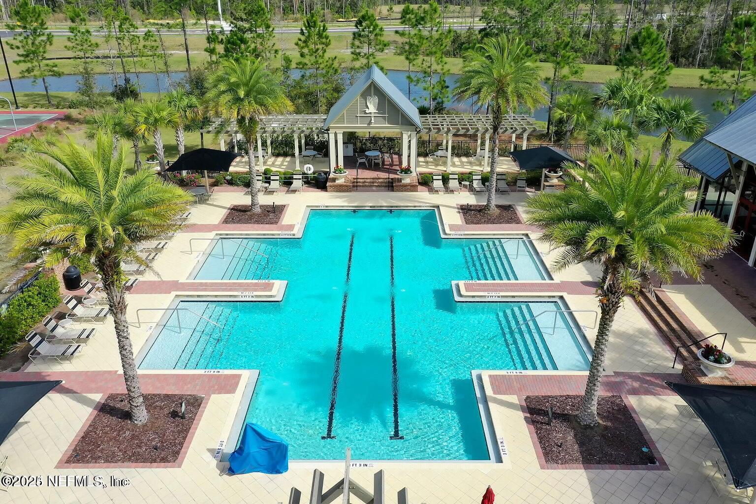 1563 W WINDY WILLOW Drive