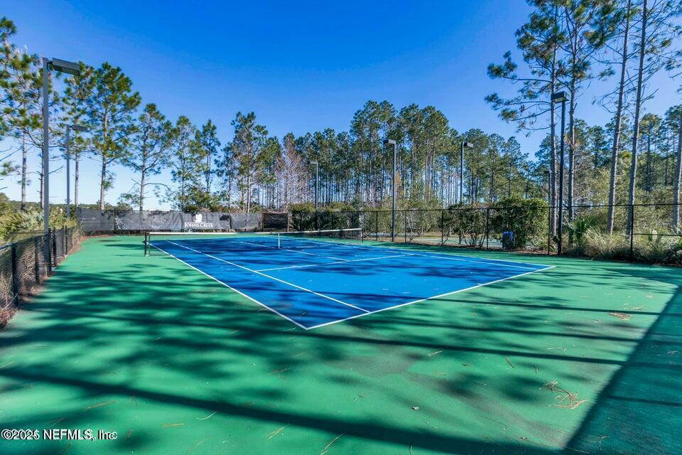 1563 W WINDY WILLOW Drive