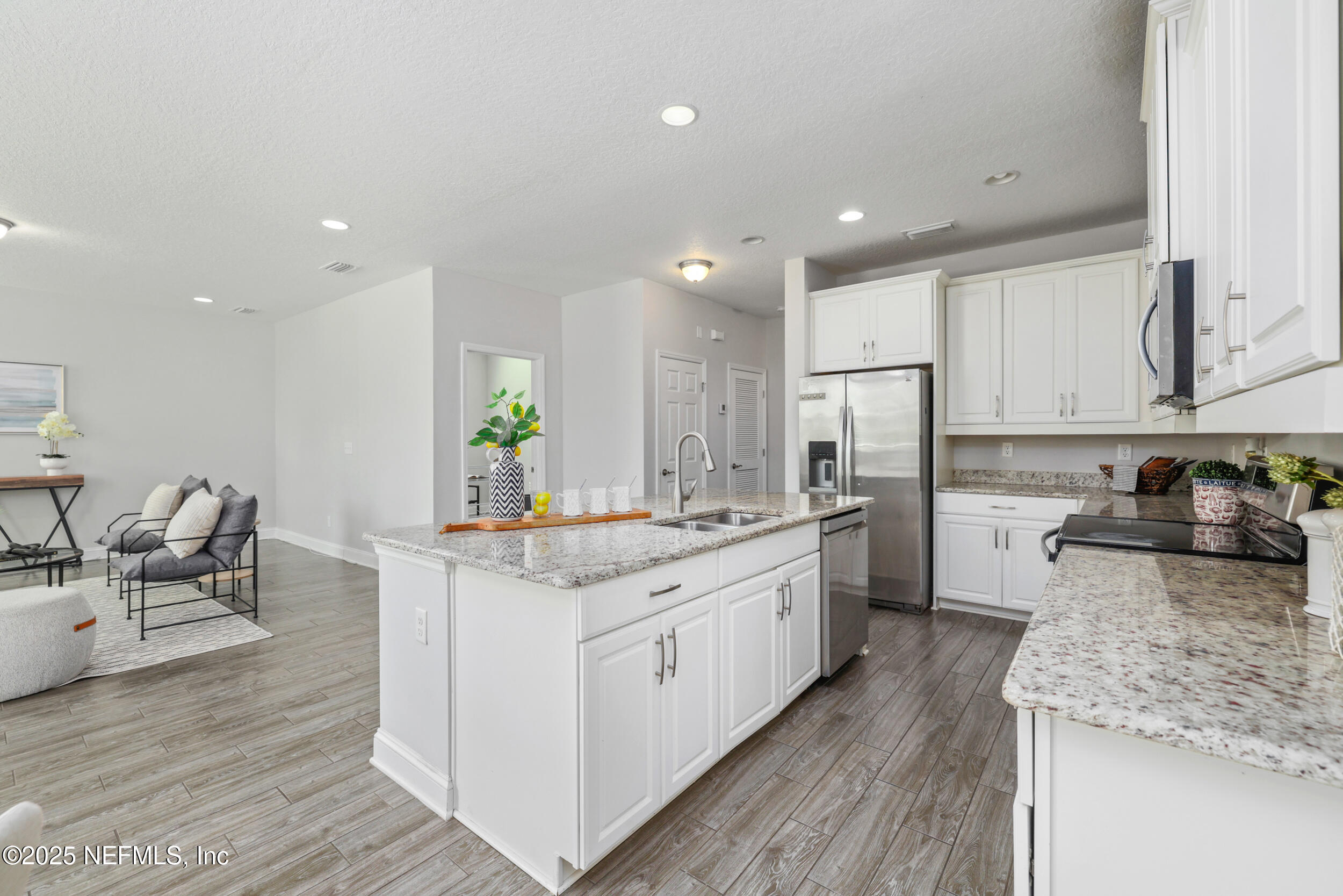 7048 BARTRAM PRESERVE Parkway