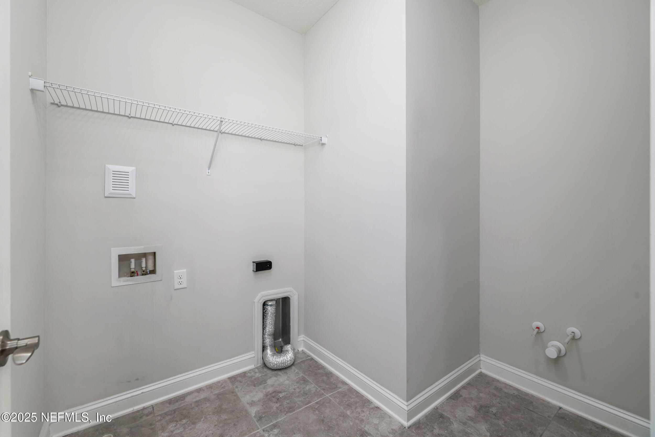 7048 BARTRAM PRESERVE Parkway