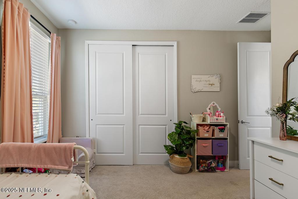 75100 WHITE RABBIT Avenue
