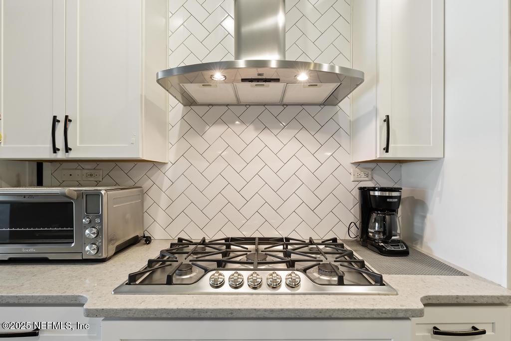 95288 SNAPDRAGON Drive