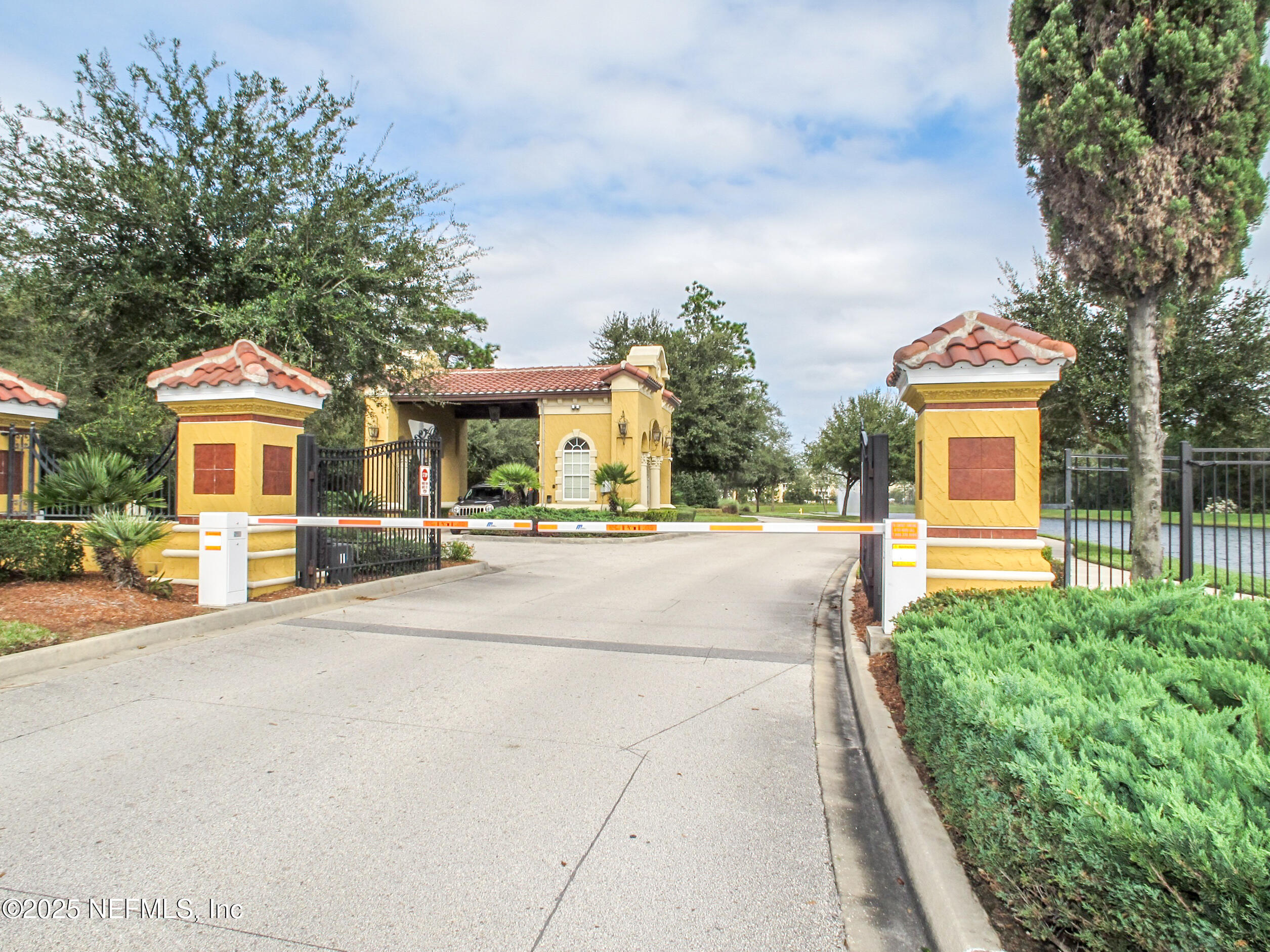 9831 DEL WEBB Parkway 3402
