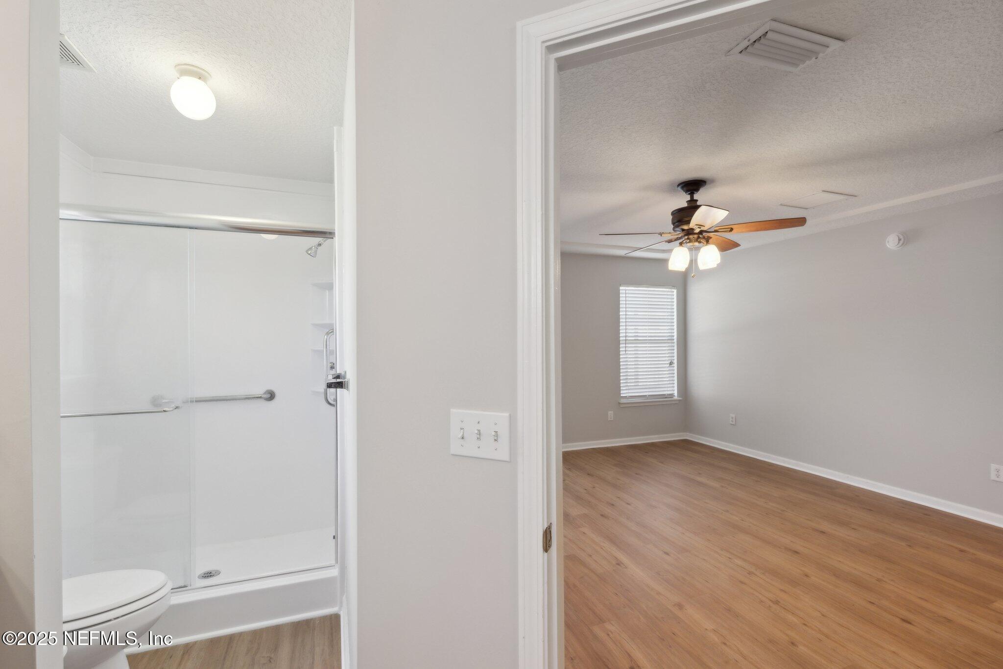 2423 ROYAL POINTE Drive