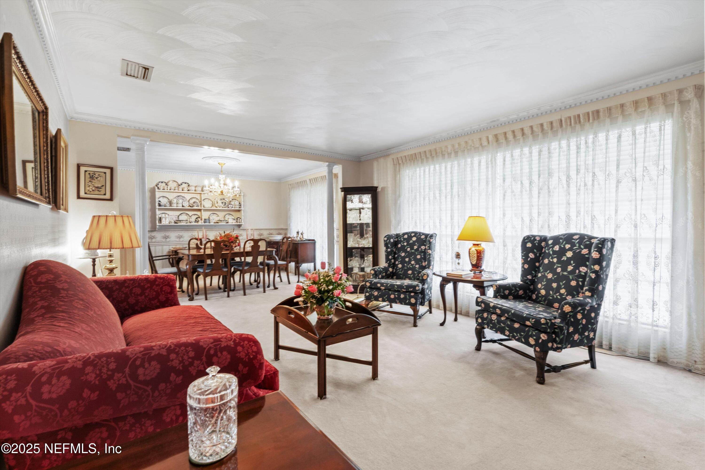 1207 JAMAICA Court