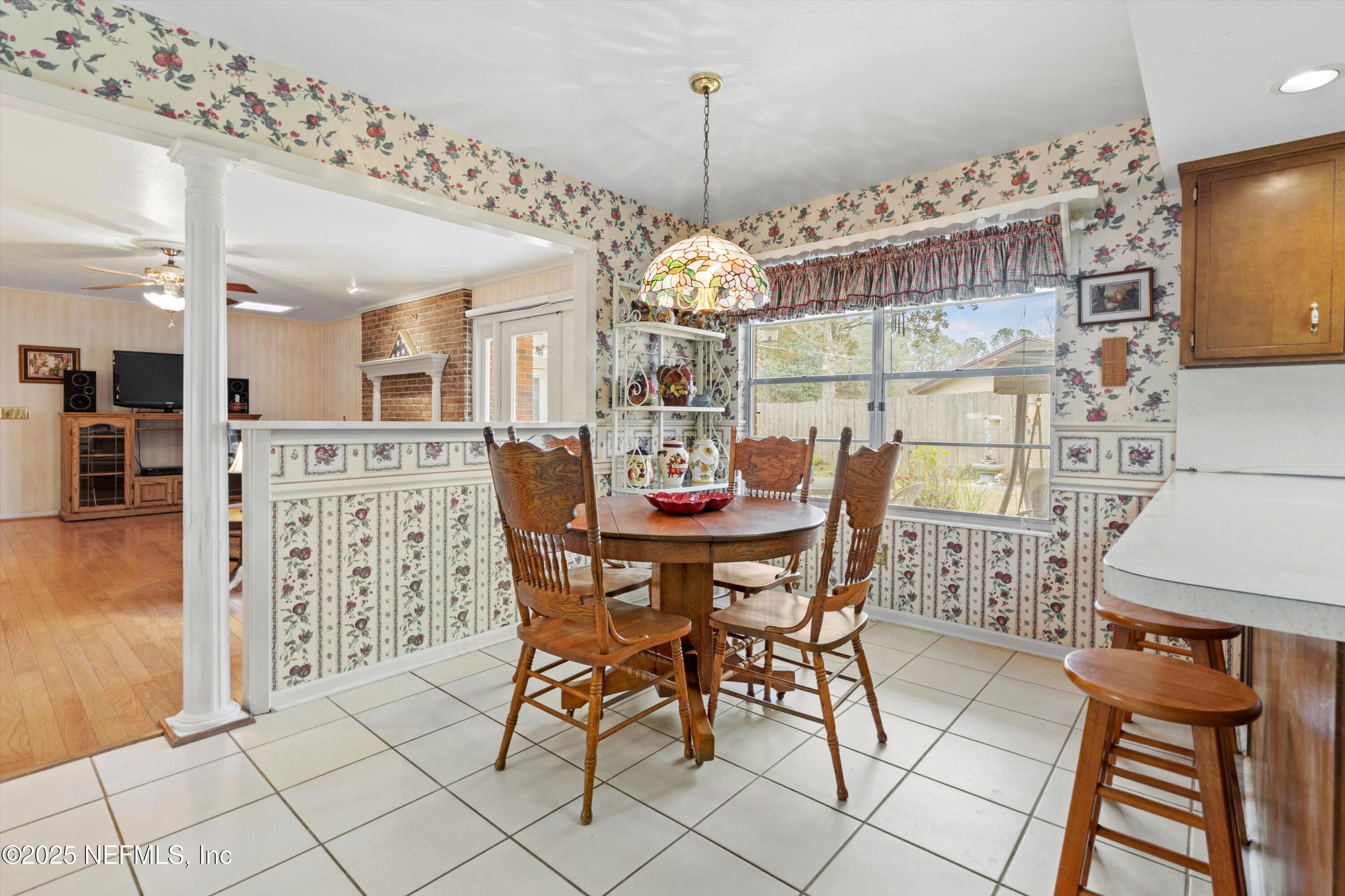 1207 JAMAICA Court