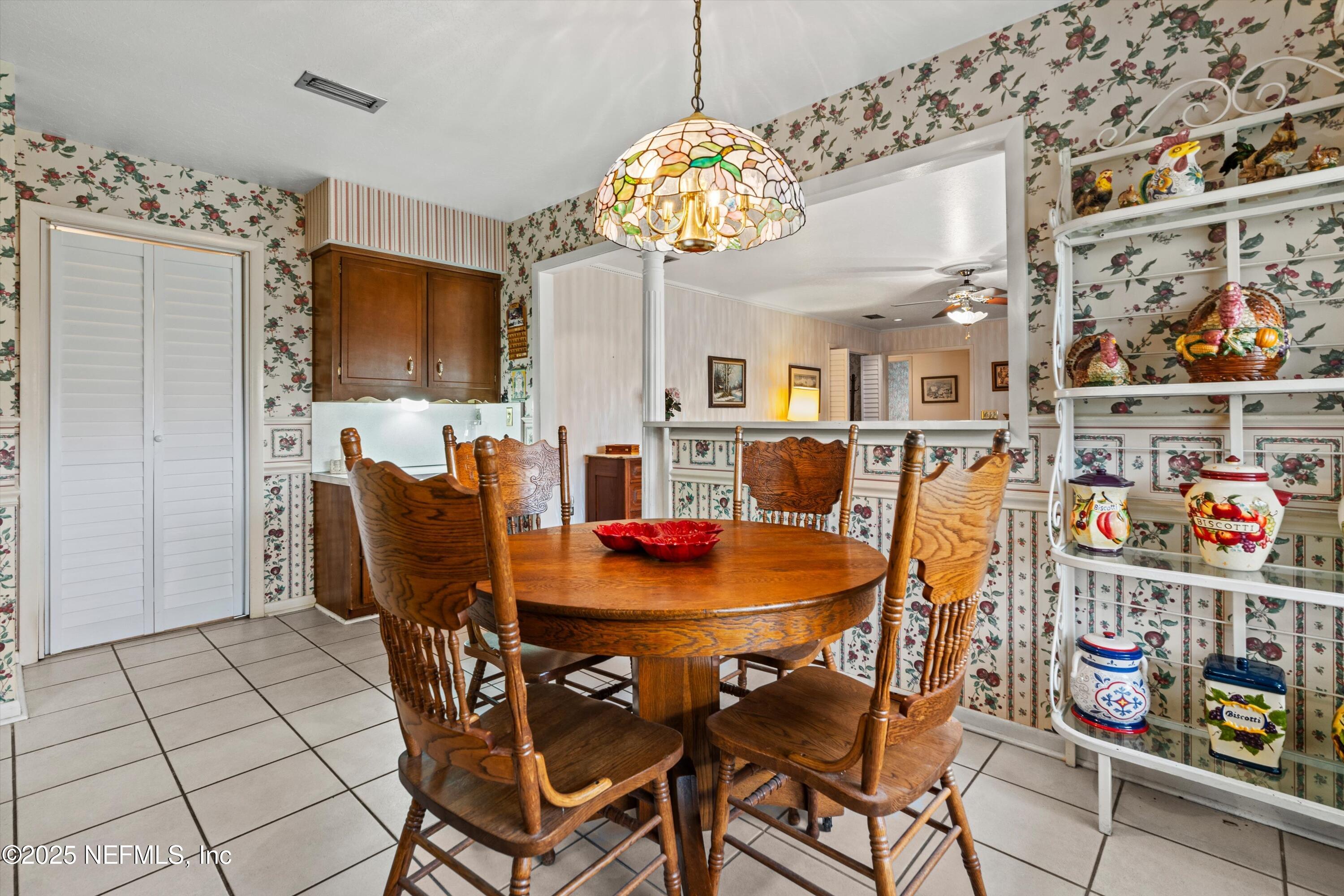 1207 JAMAICA Court