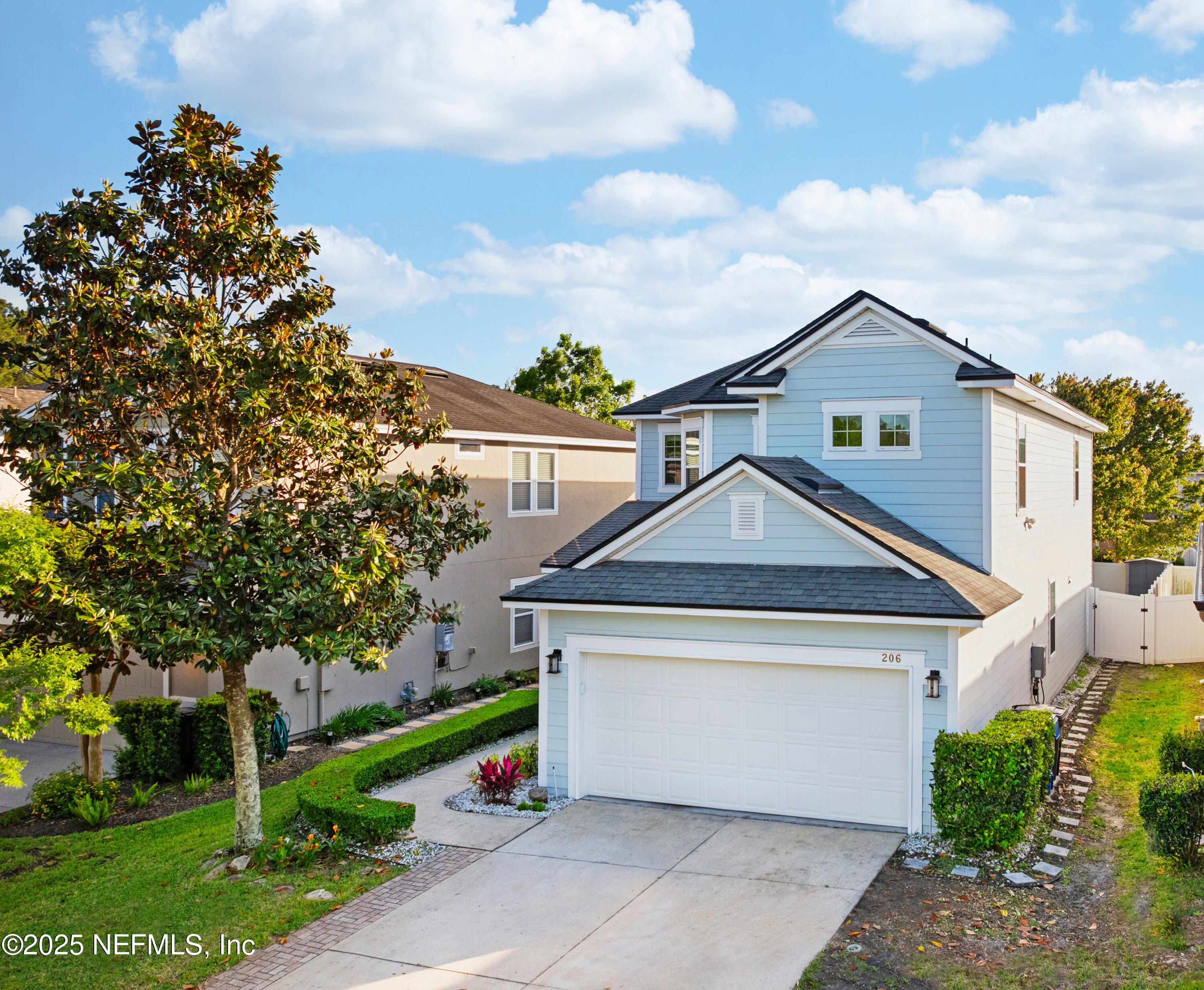 206 WOODLAND GREENS Drive