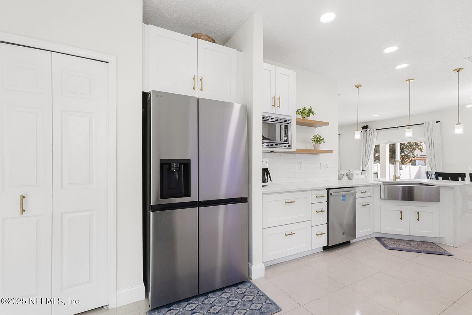 206 WOODLAND GREENS Drive
