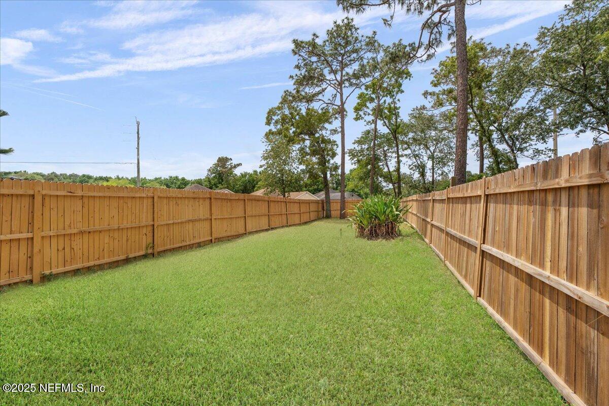10030 S ROMAINE Circle