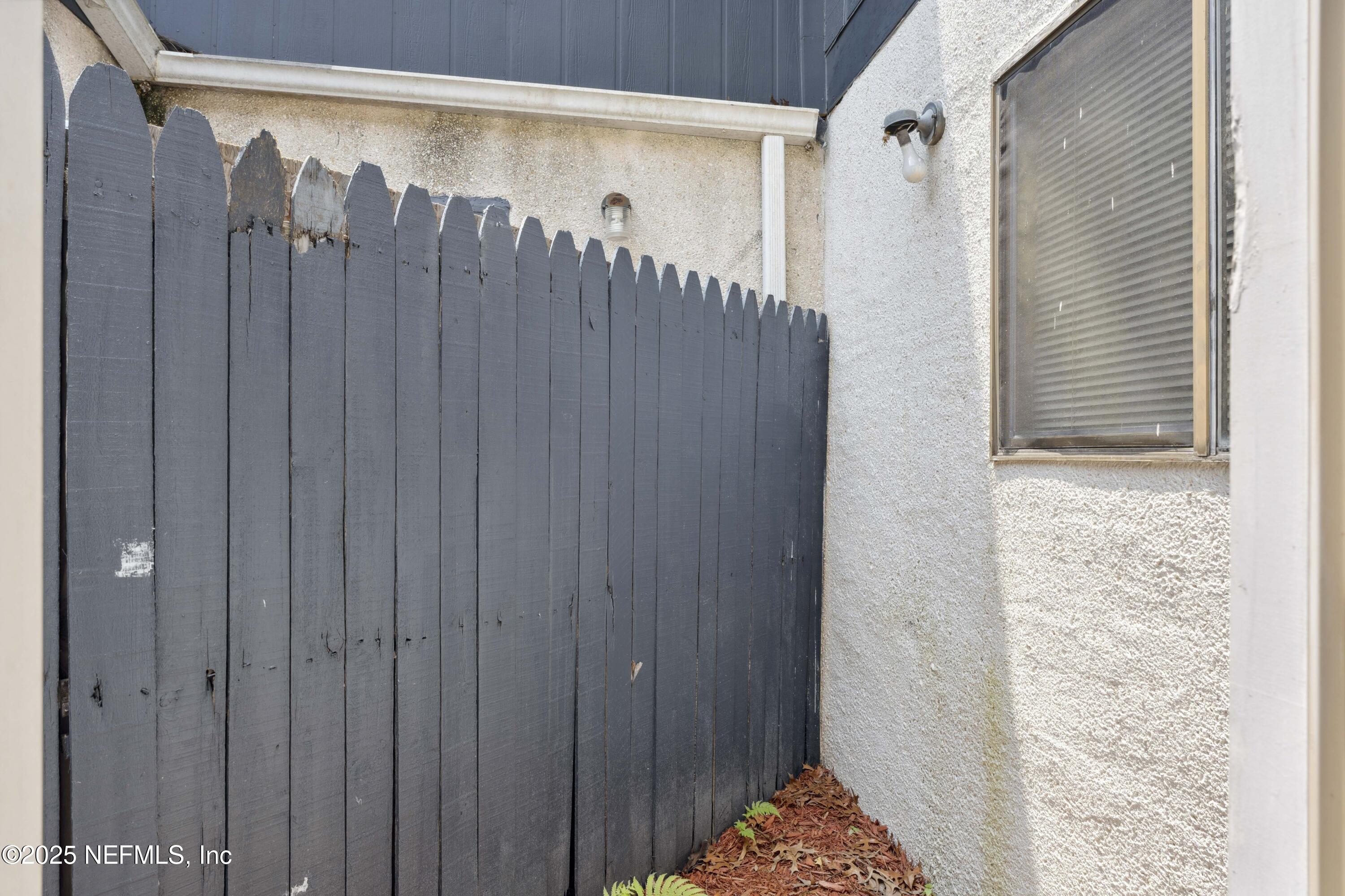 10030 S ROMAINE Circle