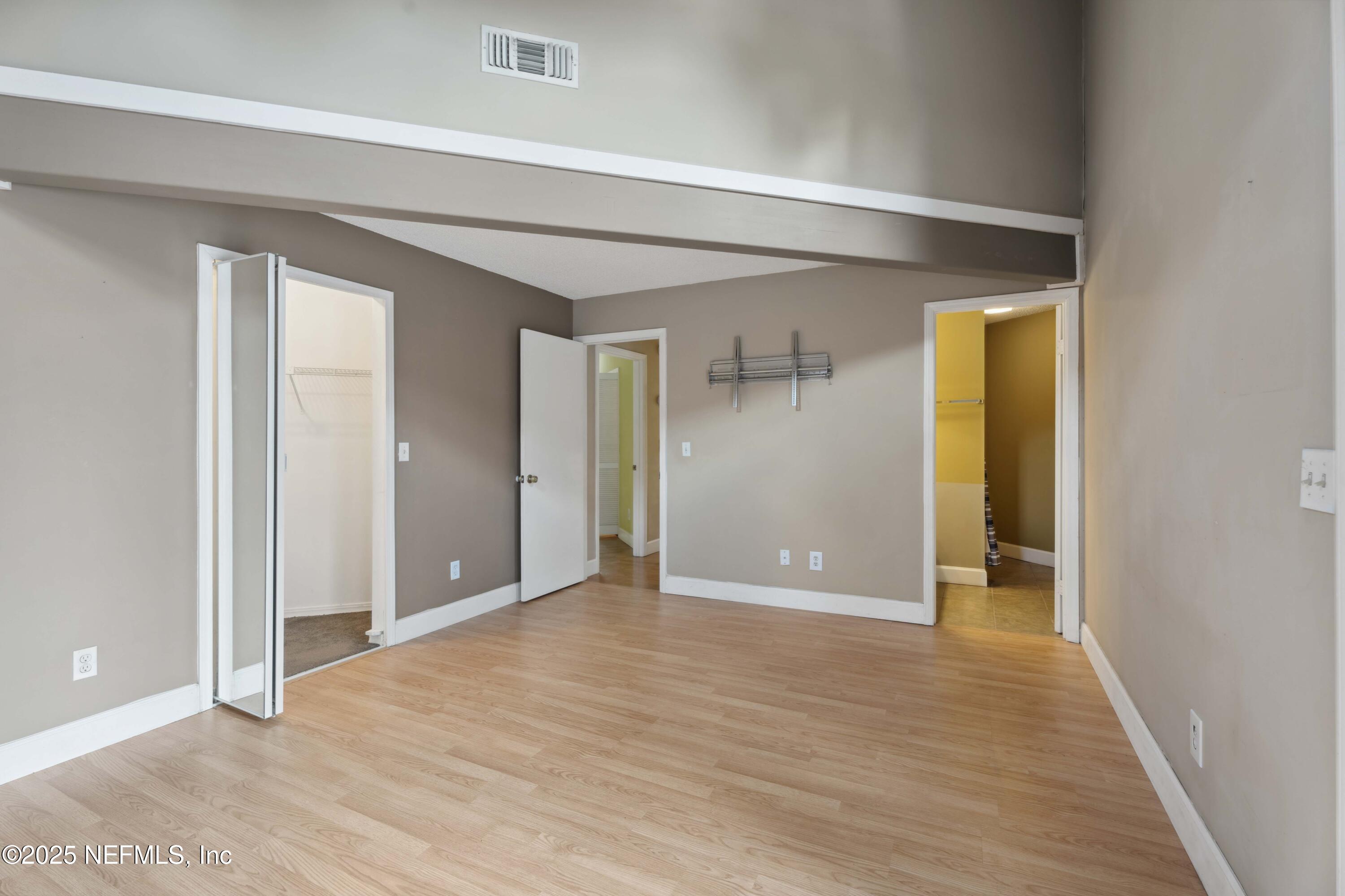 10030 S ROMAINE Circle
