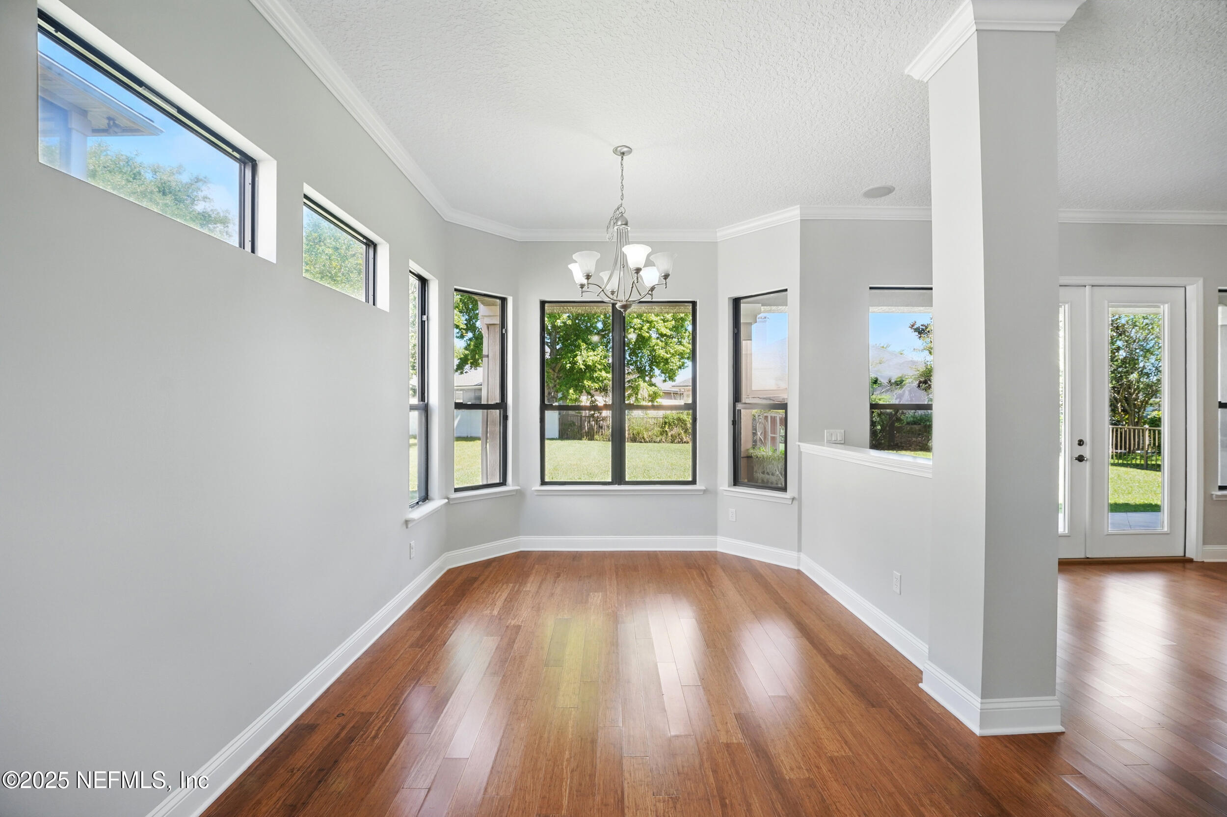 10065 ECTON Lane