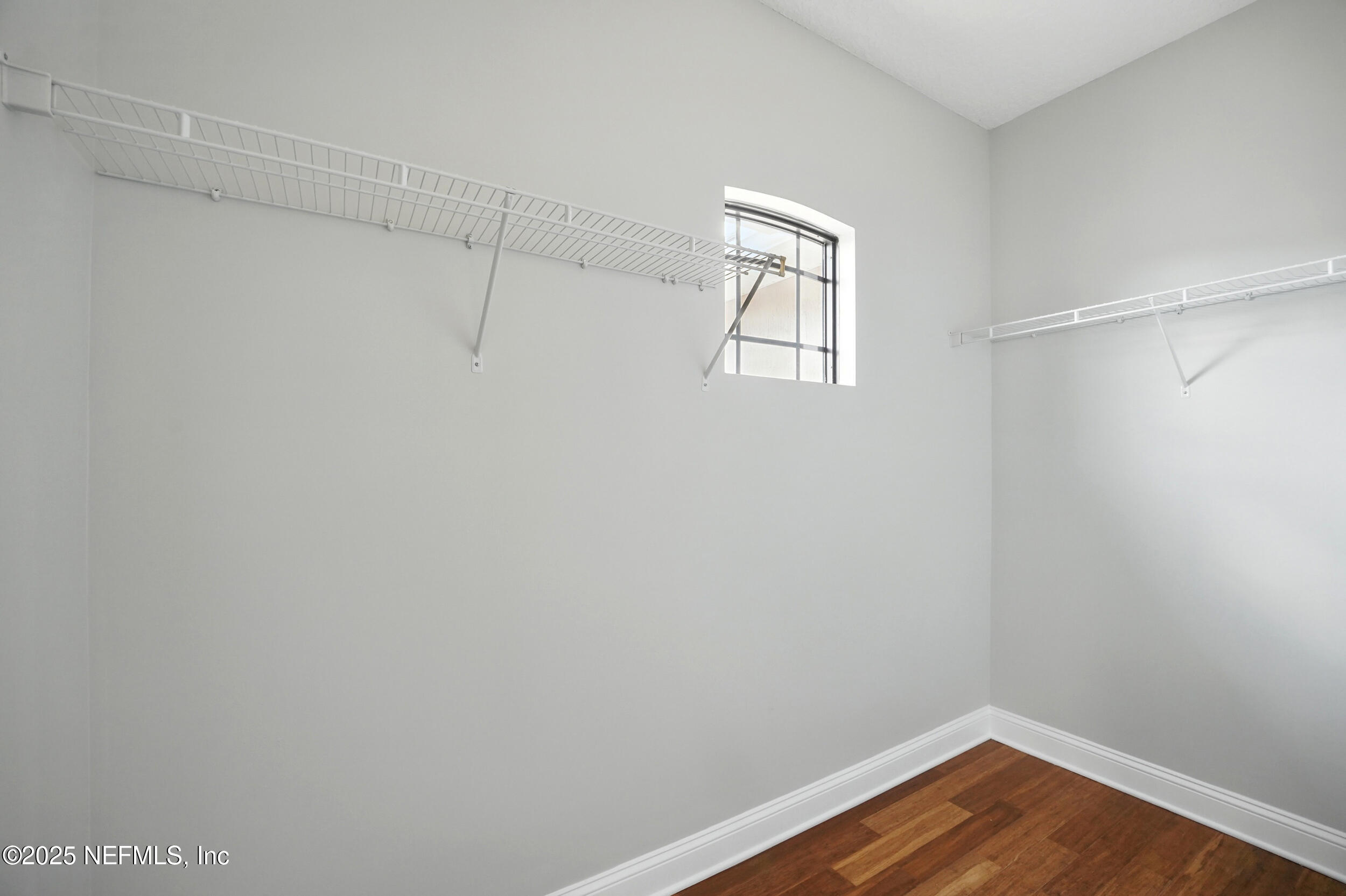 10065 ECTON Lane
