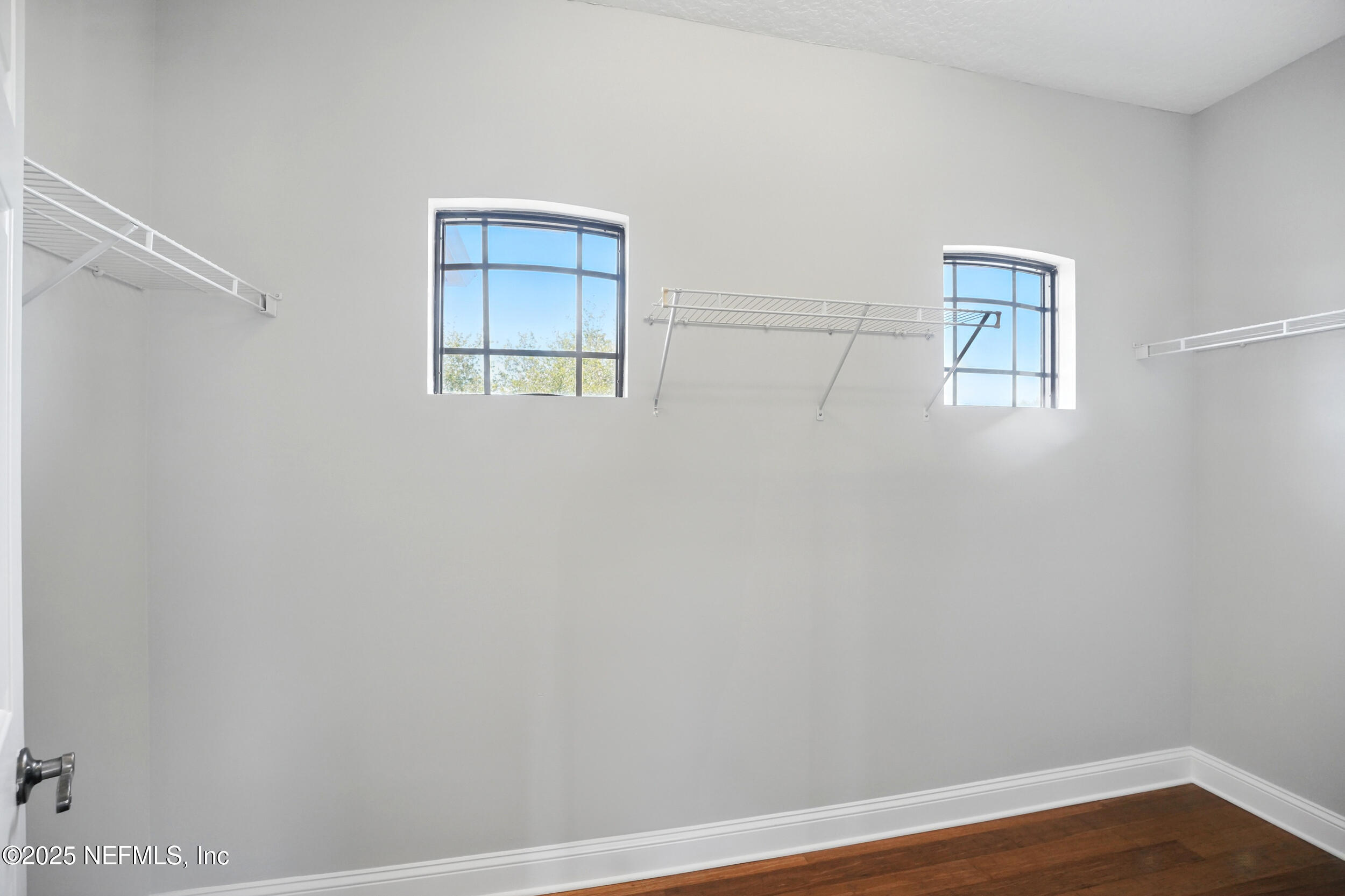 10065 ECTON Lane
