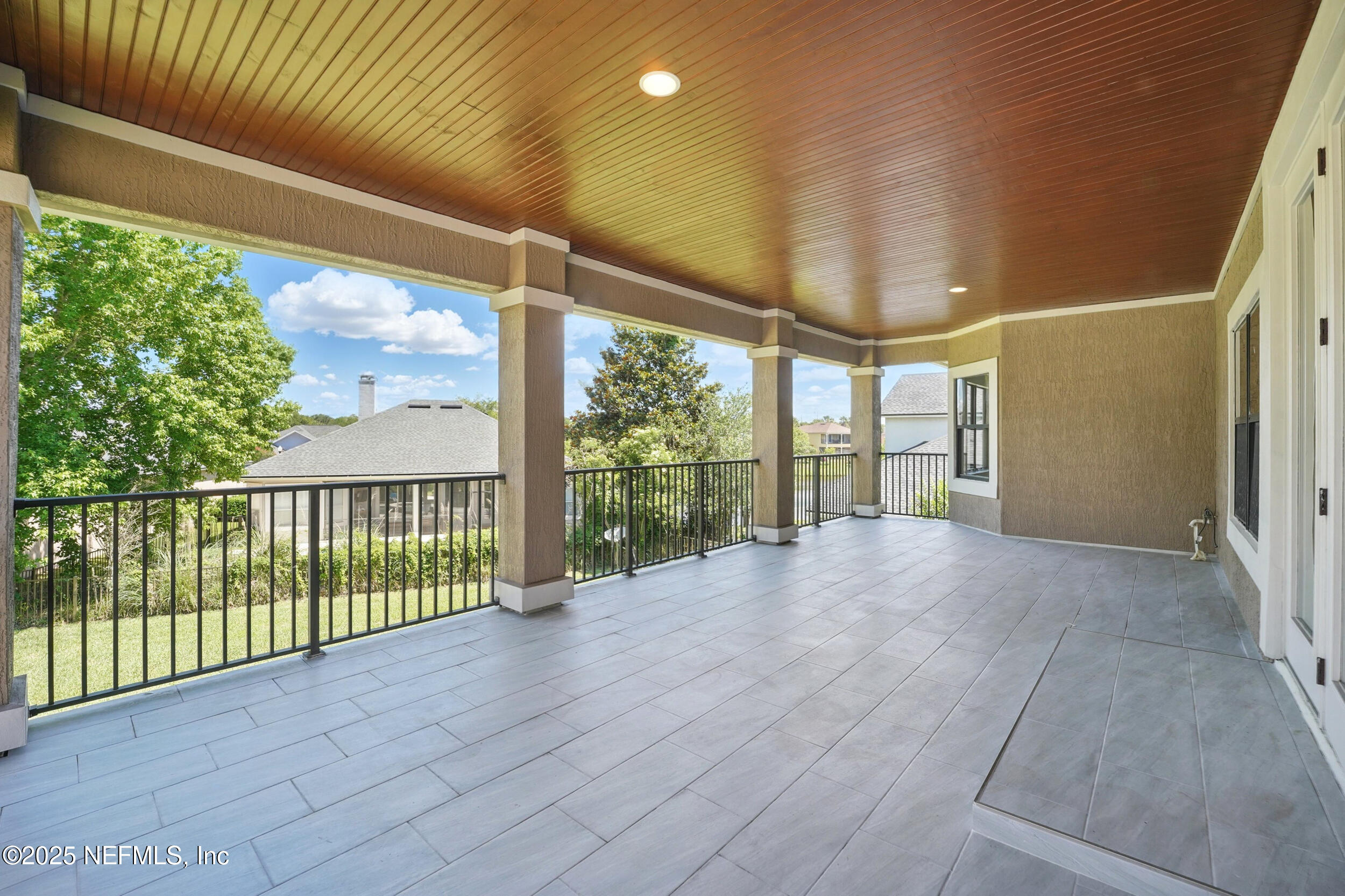 10065 ECTON Lane
