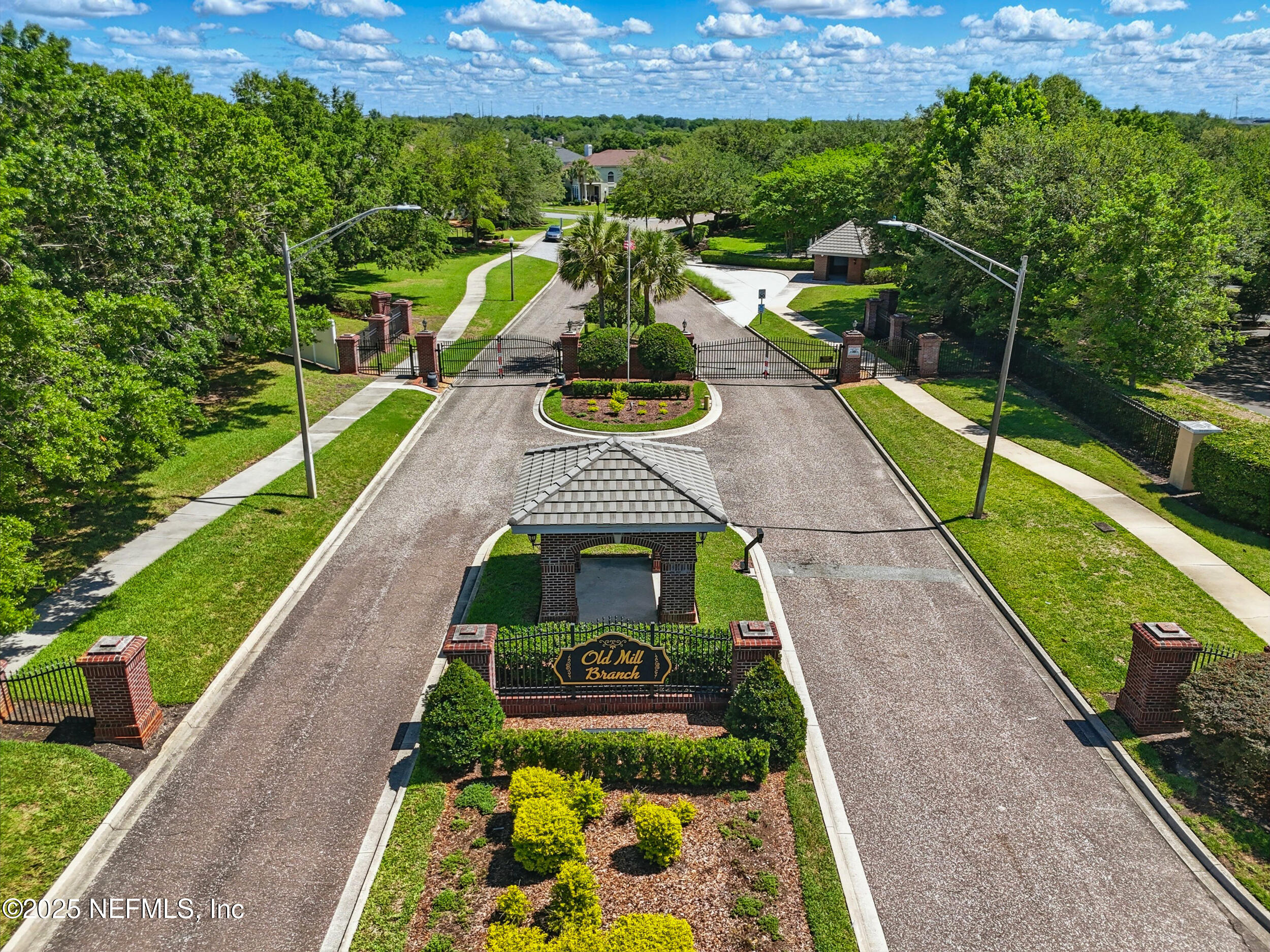 10065 ECTON Lane