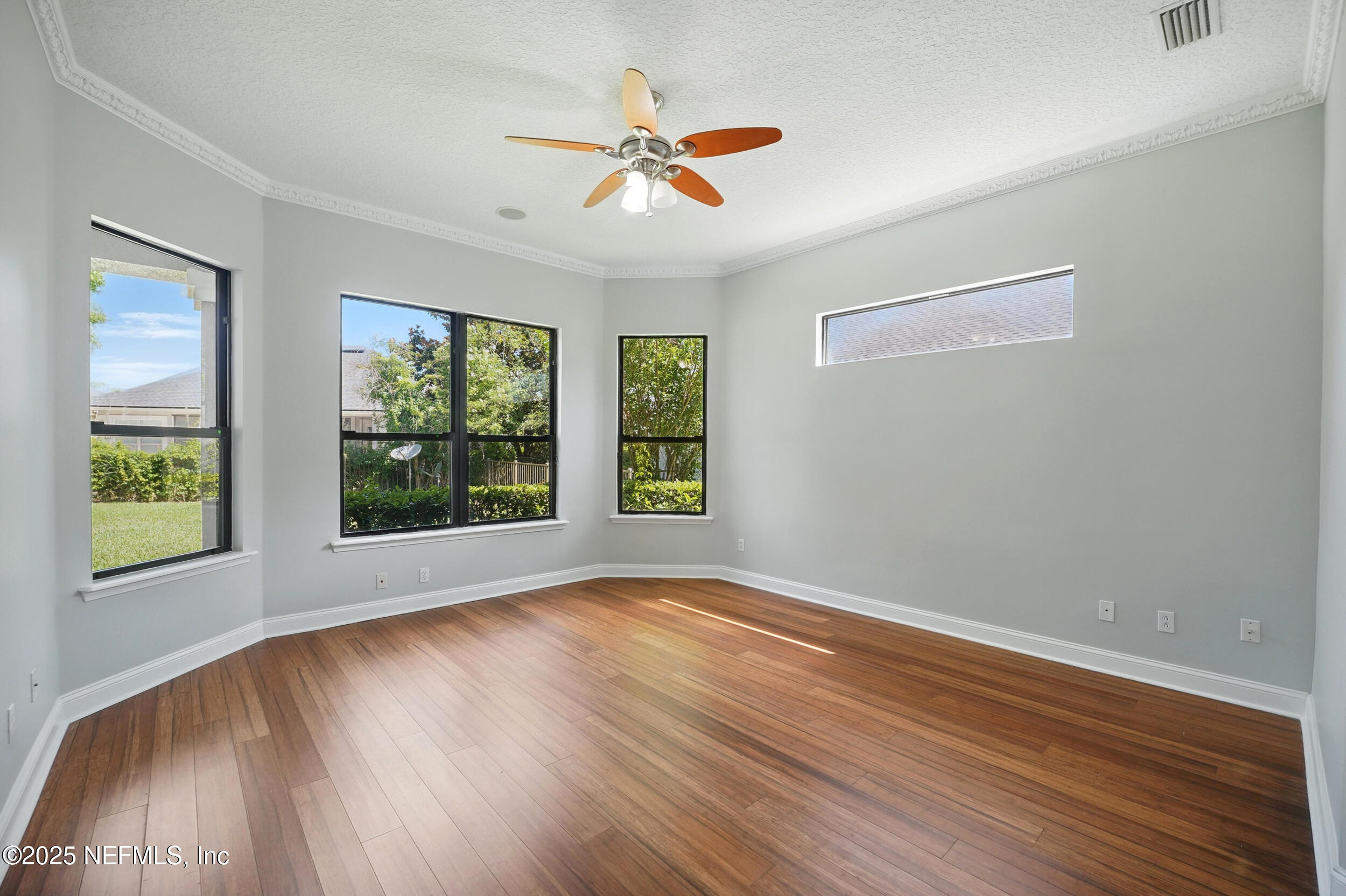 10065 ECTON Lane